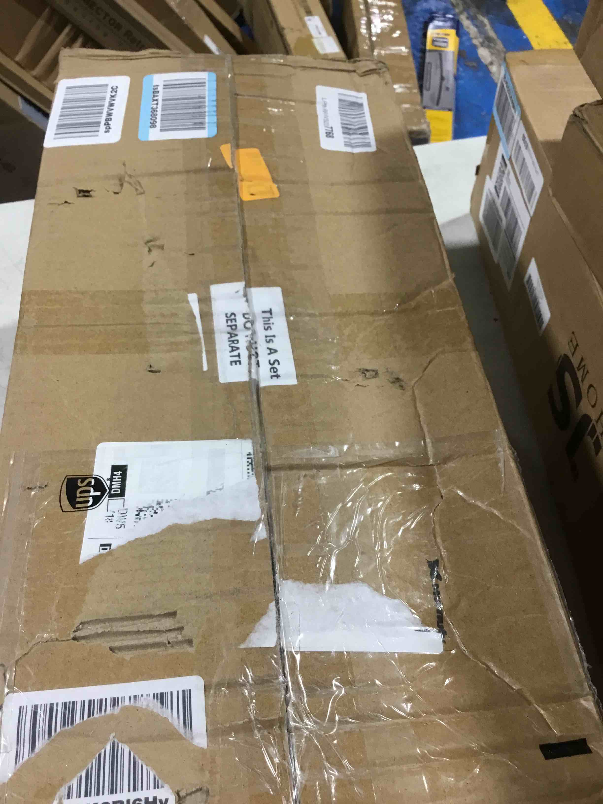 https://s3.amazonaws.com/lotting-images-prod/bidfta/RED6223315_1715179826237.jpeg