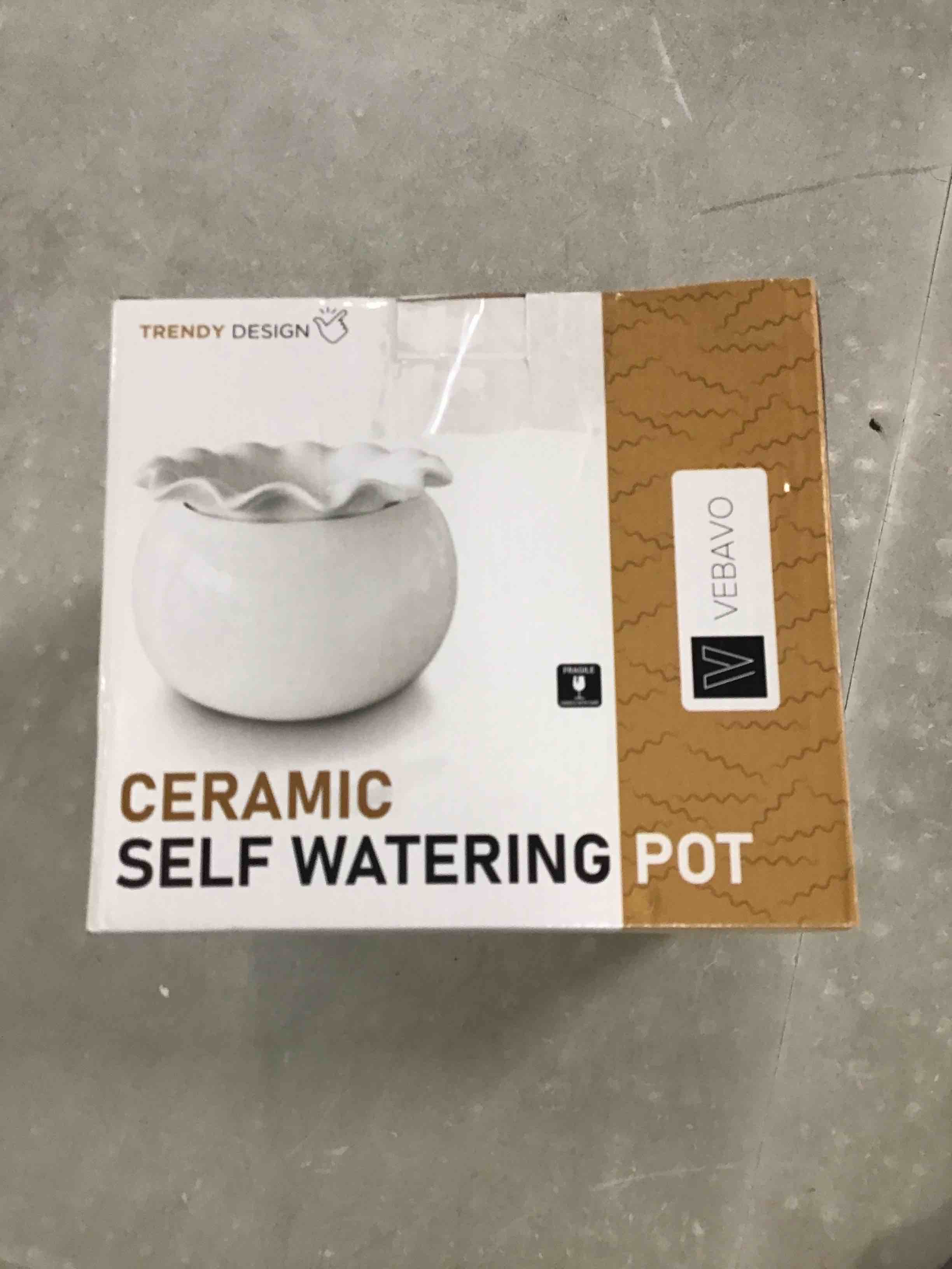 https://s3.amazonaws.com/lotting-images-prod/bidfta/RED6225087_1715258748234.jpeg