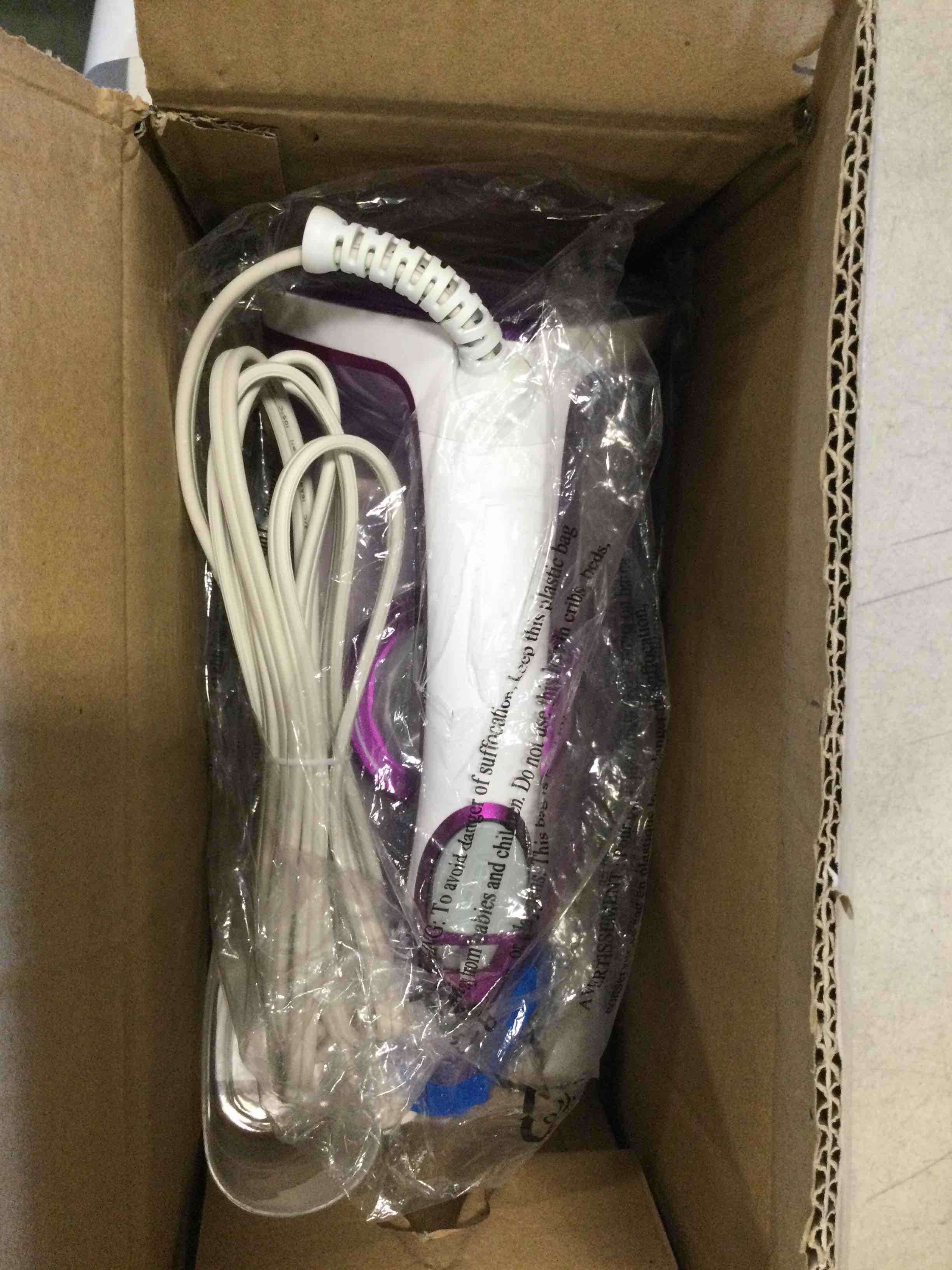 https://s3.amazonaws.com/lotting-images-prod/bidfta/RED6225615_1713807537495.jpeg