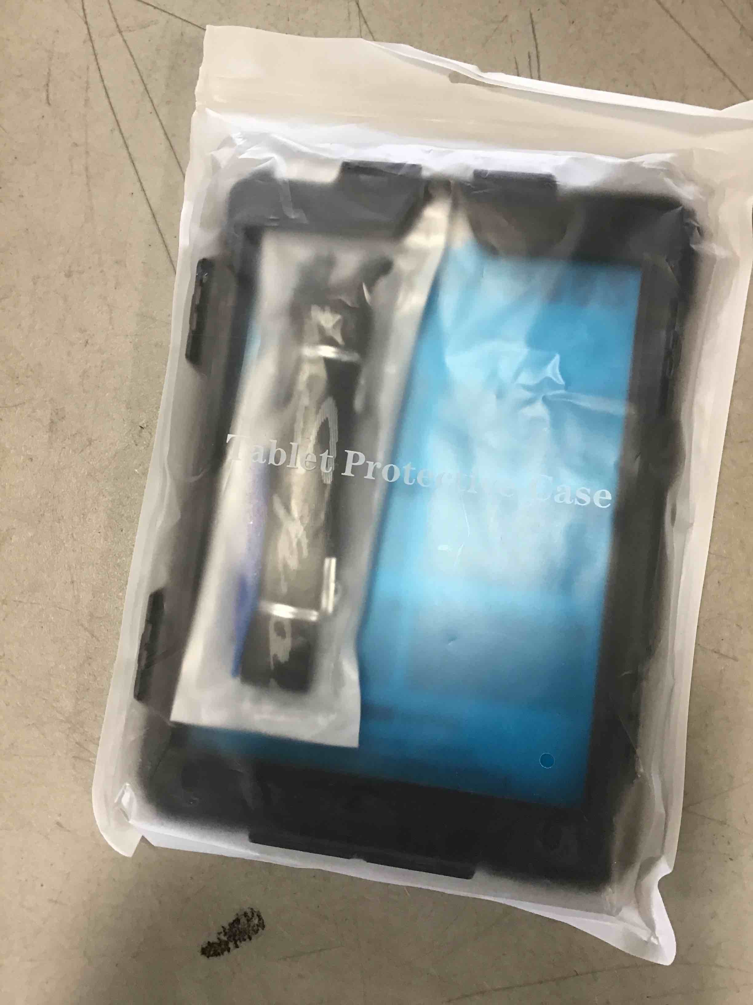 https://s3.amazonaws.com/lotting-images-prod/bidfta/RED6226146_1713902076491.jpeg