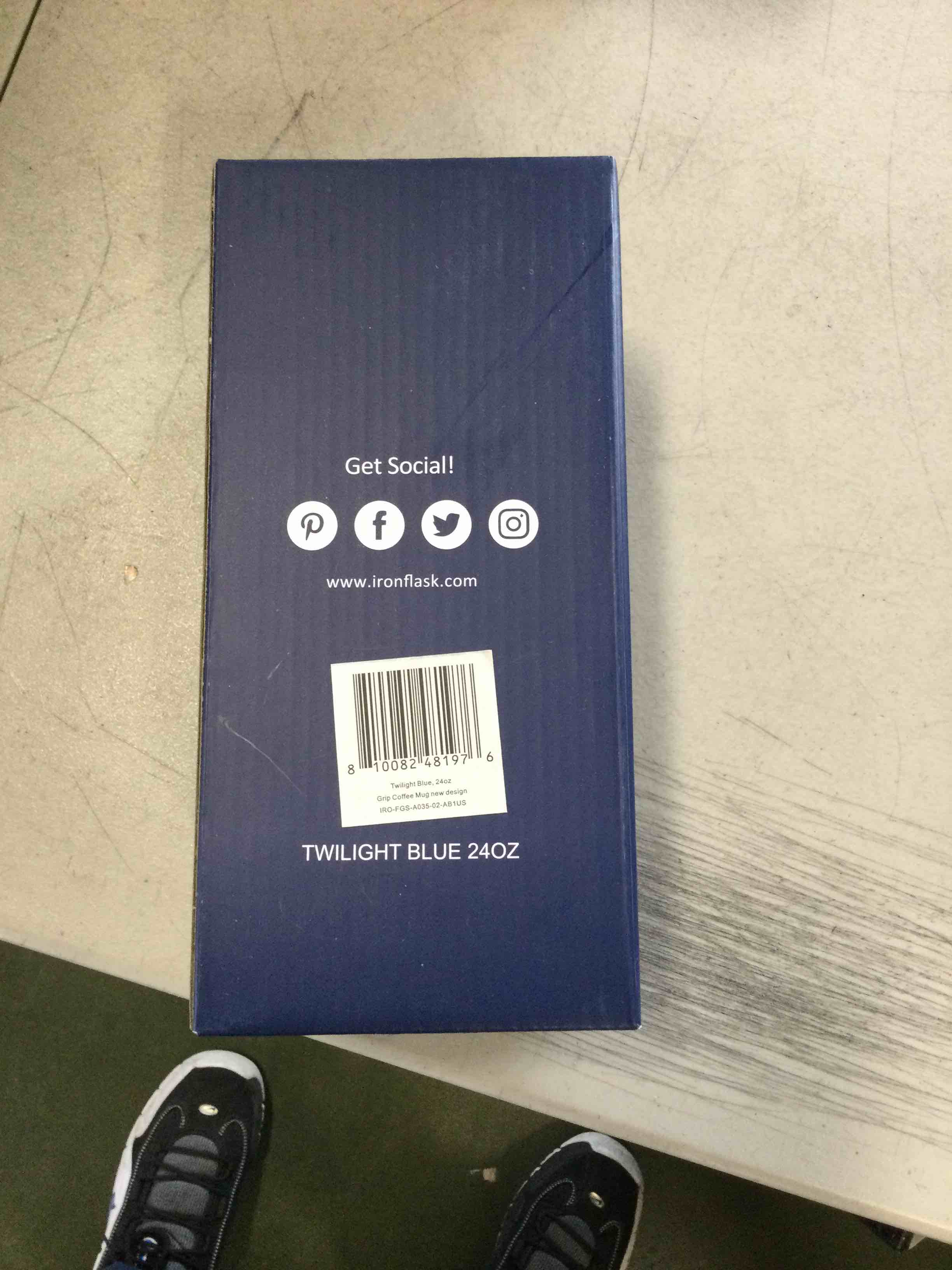 https://s3.amazonaws.com/lotting-images-prod/bidfta/RED6226281_1713966311066.jpeg
