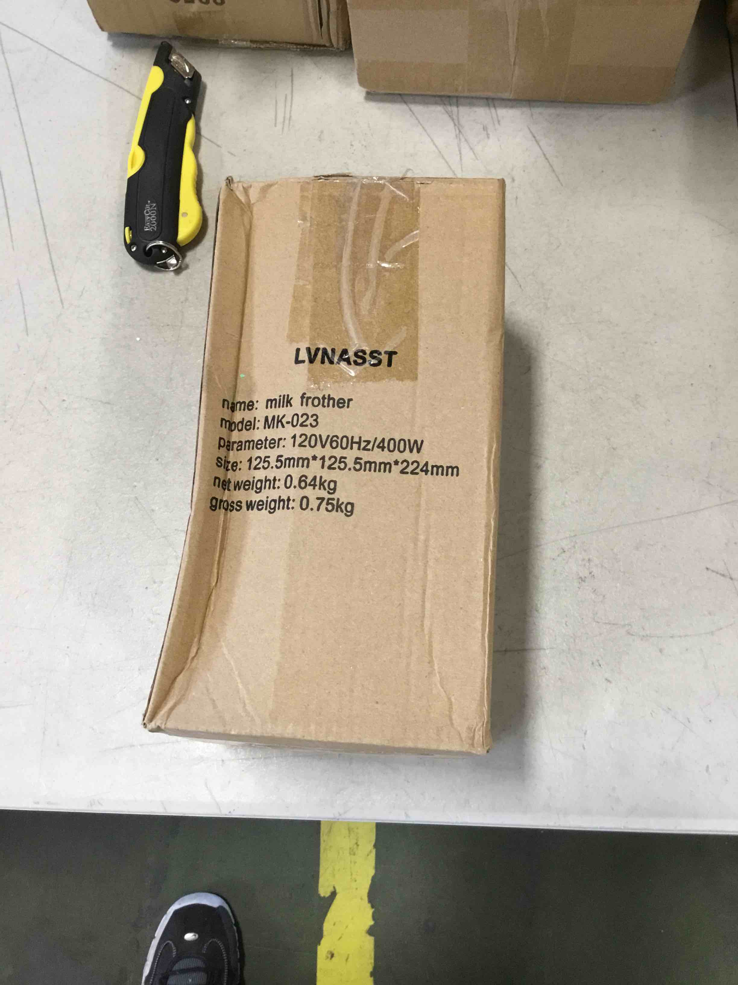 https://s3.amazonaws.com/lotting-images-prod/bidfta/RED6226828_1714418501977.jpeg