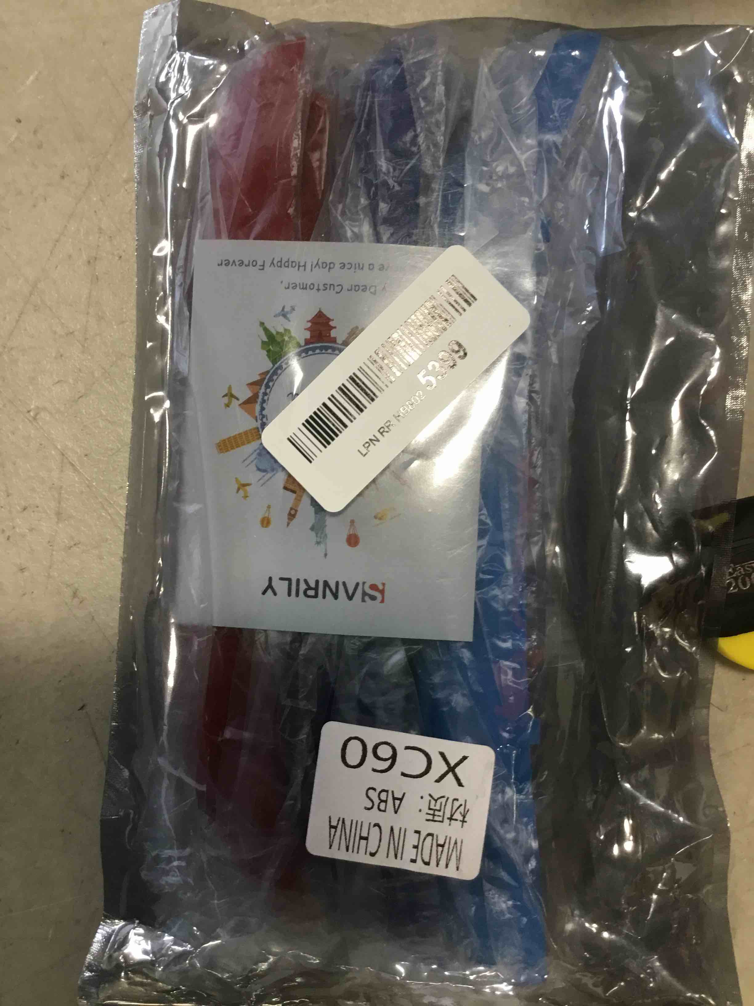 https://s3.amazonaws.com/lotting-images-prod/bidfta/RED6226832_1714418778347.jpeg