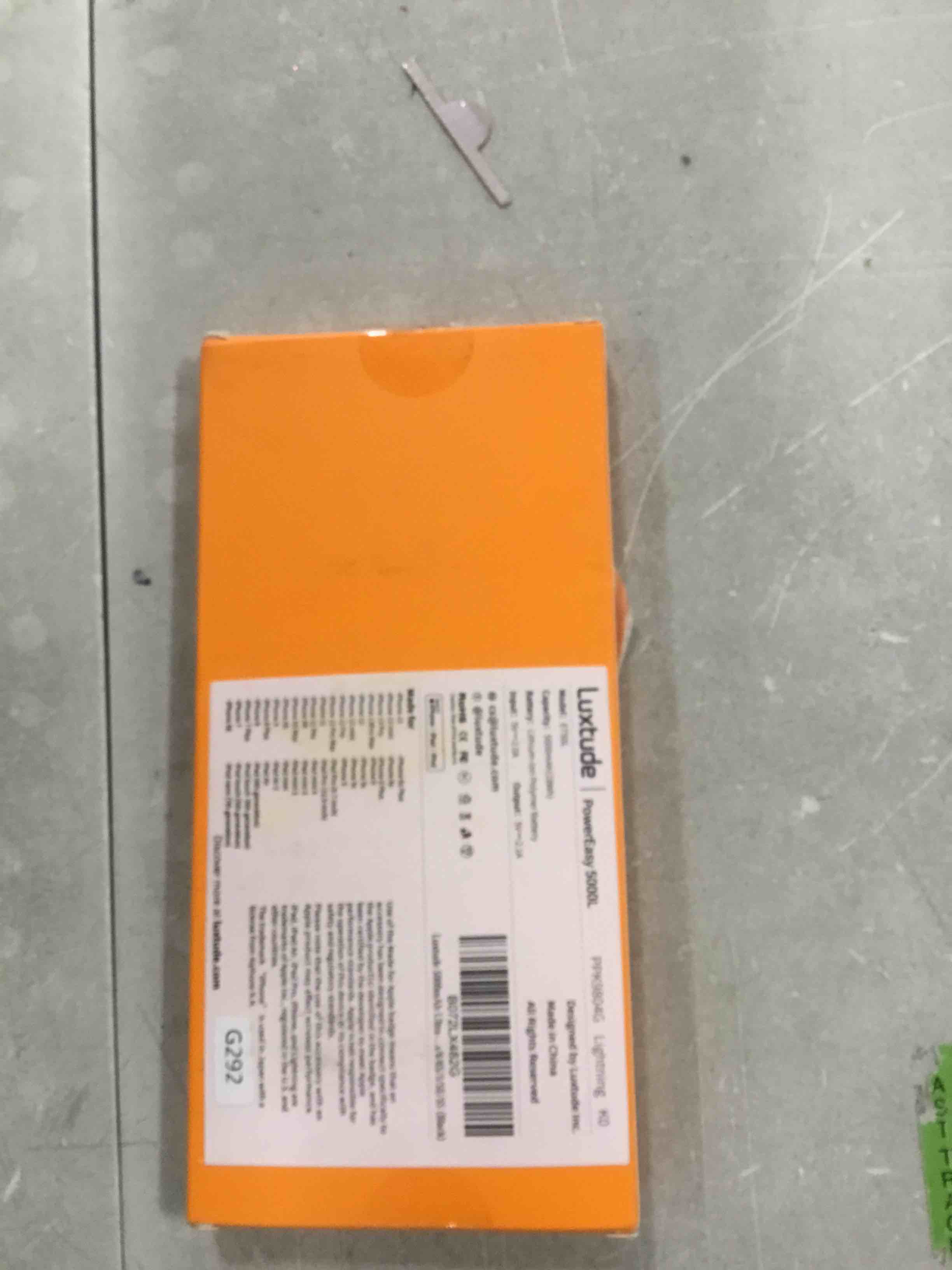 https://s3.amazonaws.com/lotting-images-prod/bidfta/RED6227302_1713179925923.jpeg