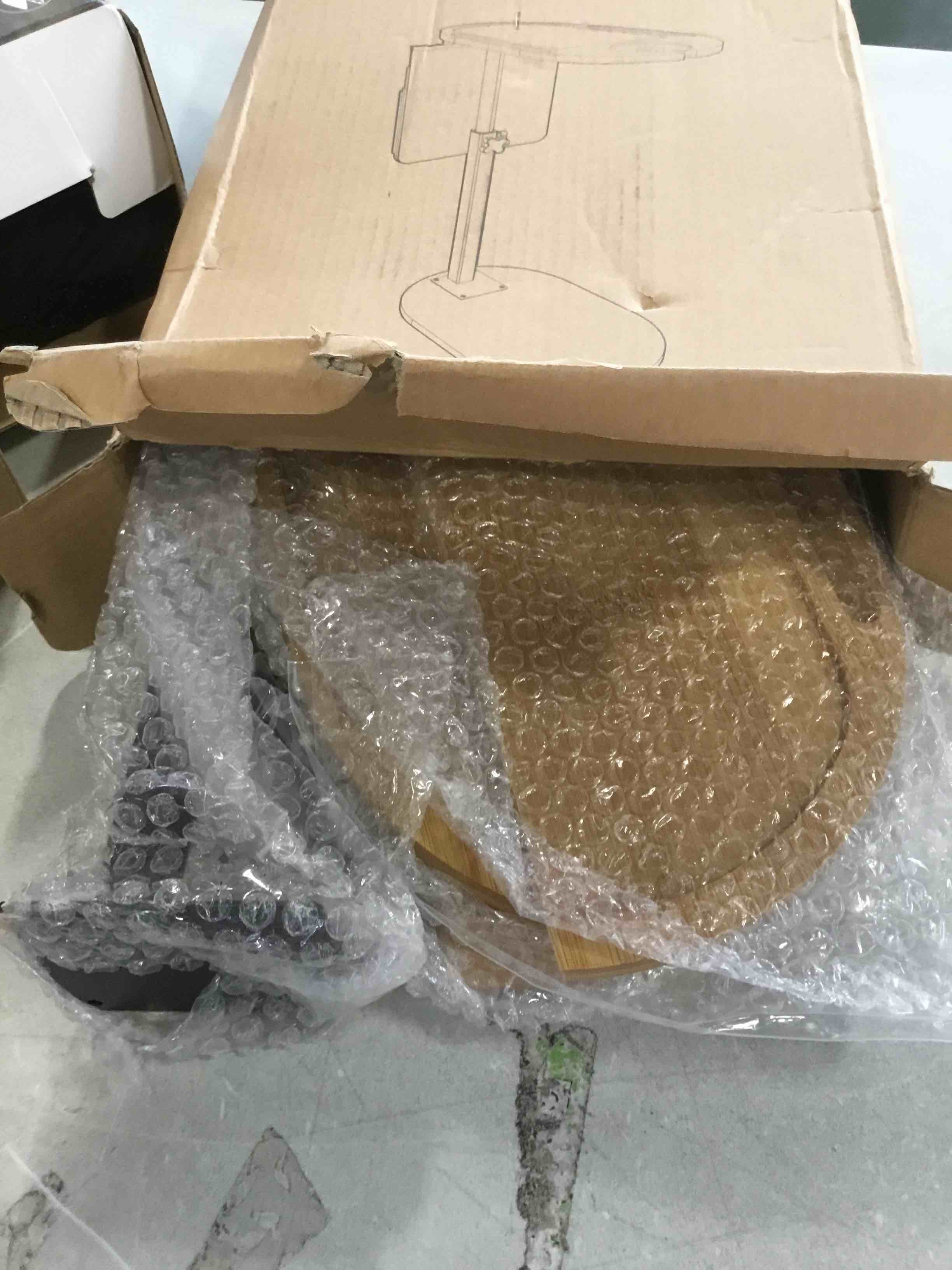 https://s3.amazonaws.com/lotting-images-prod/bidfta/RED6227713_1713272368118.jpeg