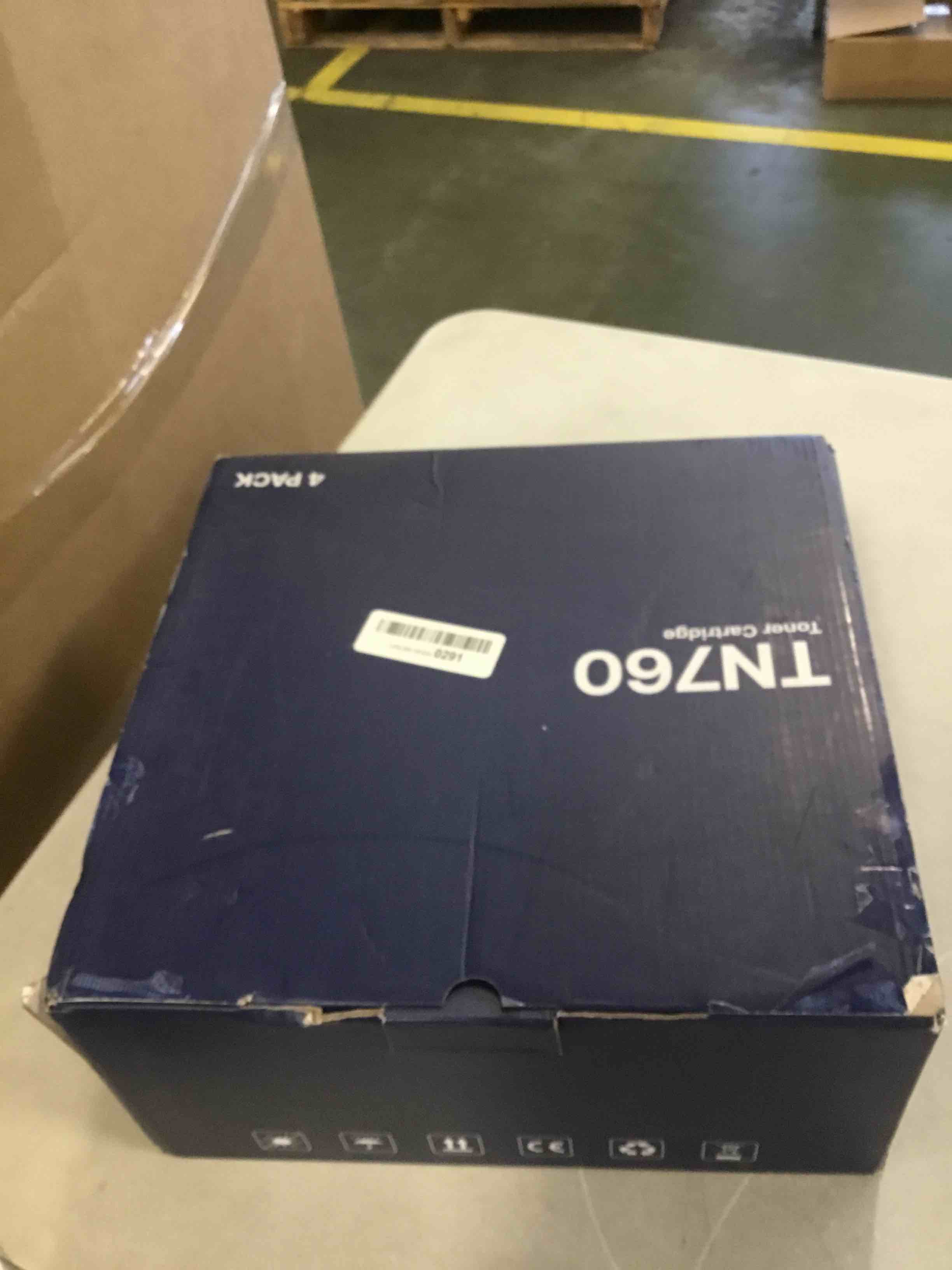 https://s3.amazonaws.com/lotting-images-prod/bidfta/RED6227931_1713298367671.jpeg
