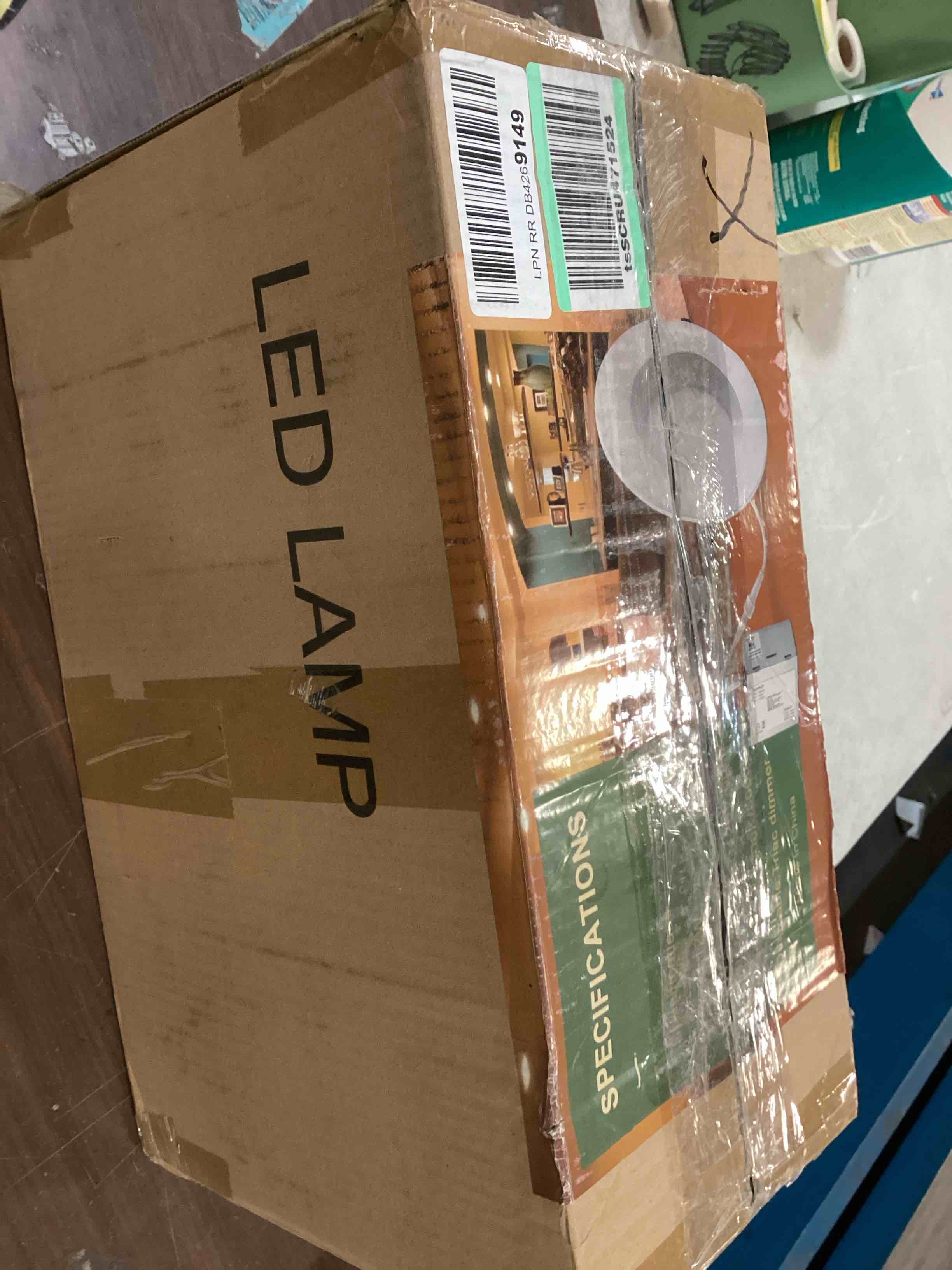 https://s3.amazonaws.com/lotting-images-prod/bidfta/RED6228512_1713810538480.jpeg
