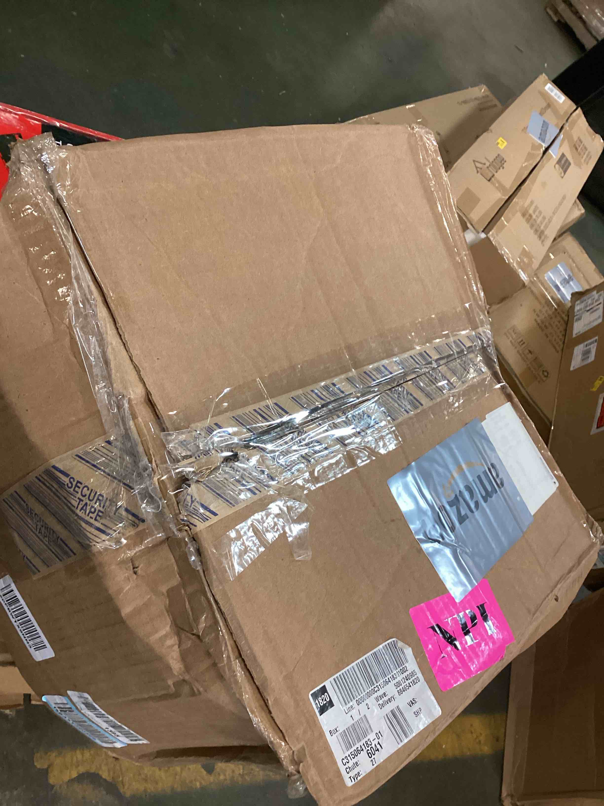 https://s3.amazonaws.com/lotting-images-prod/bidfta/RED6228730_1713897057466.jpeg