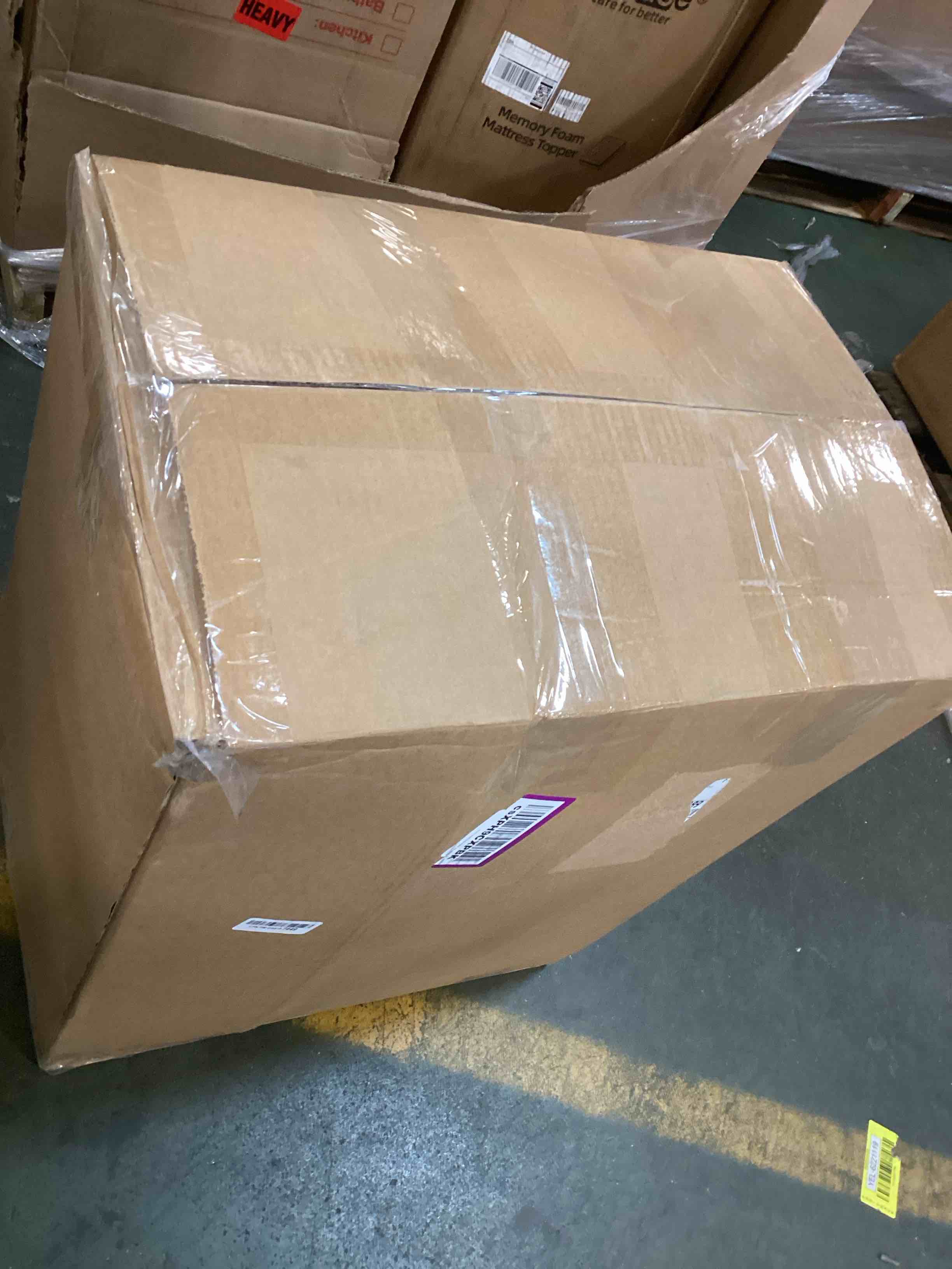 https://s3.amazonaws.com/lotting-images-prod/bidfta/RED6229051_1714048628805.jpeg