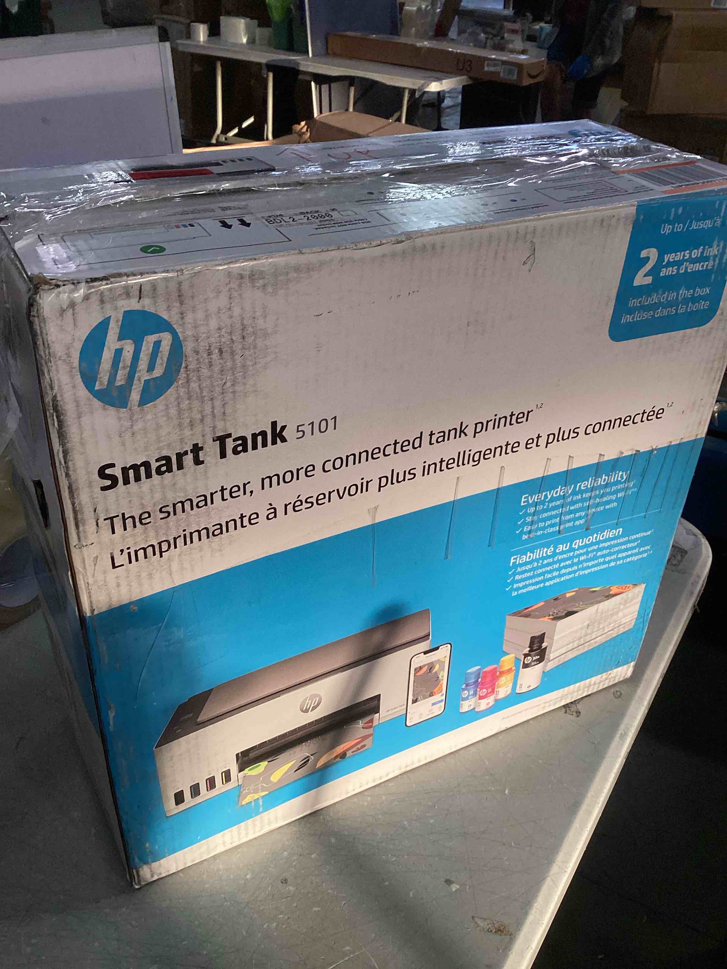 https://s3.amazonaws.com/lotting-images-prod/bidfta/RED6229675_1714389582030.jpeg