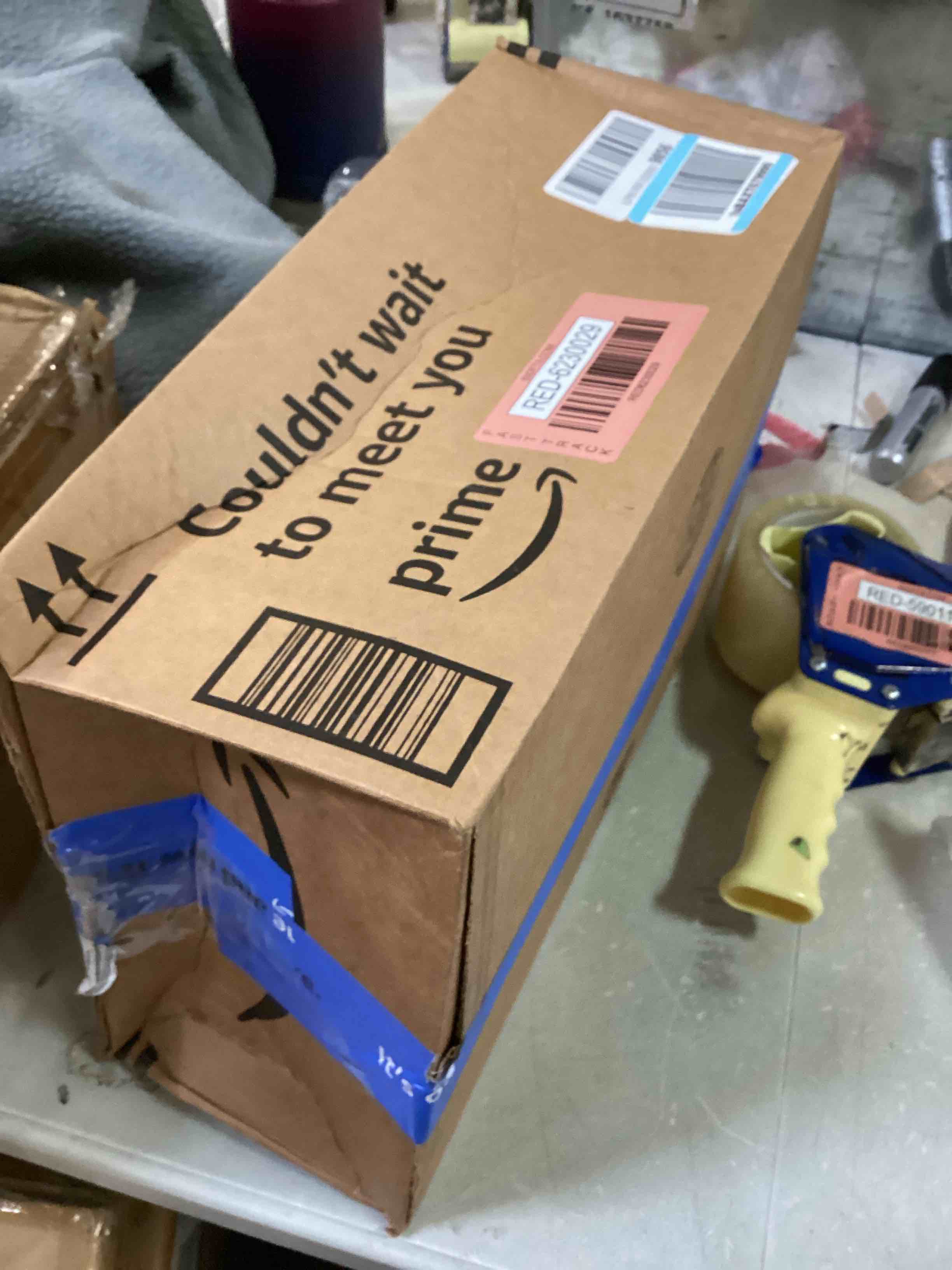 https://s3.amazonaws.com/lotting-images-prod/bidfta/RED6230029_1713888347129.jpeg