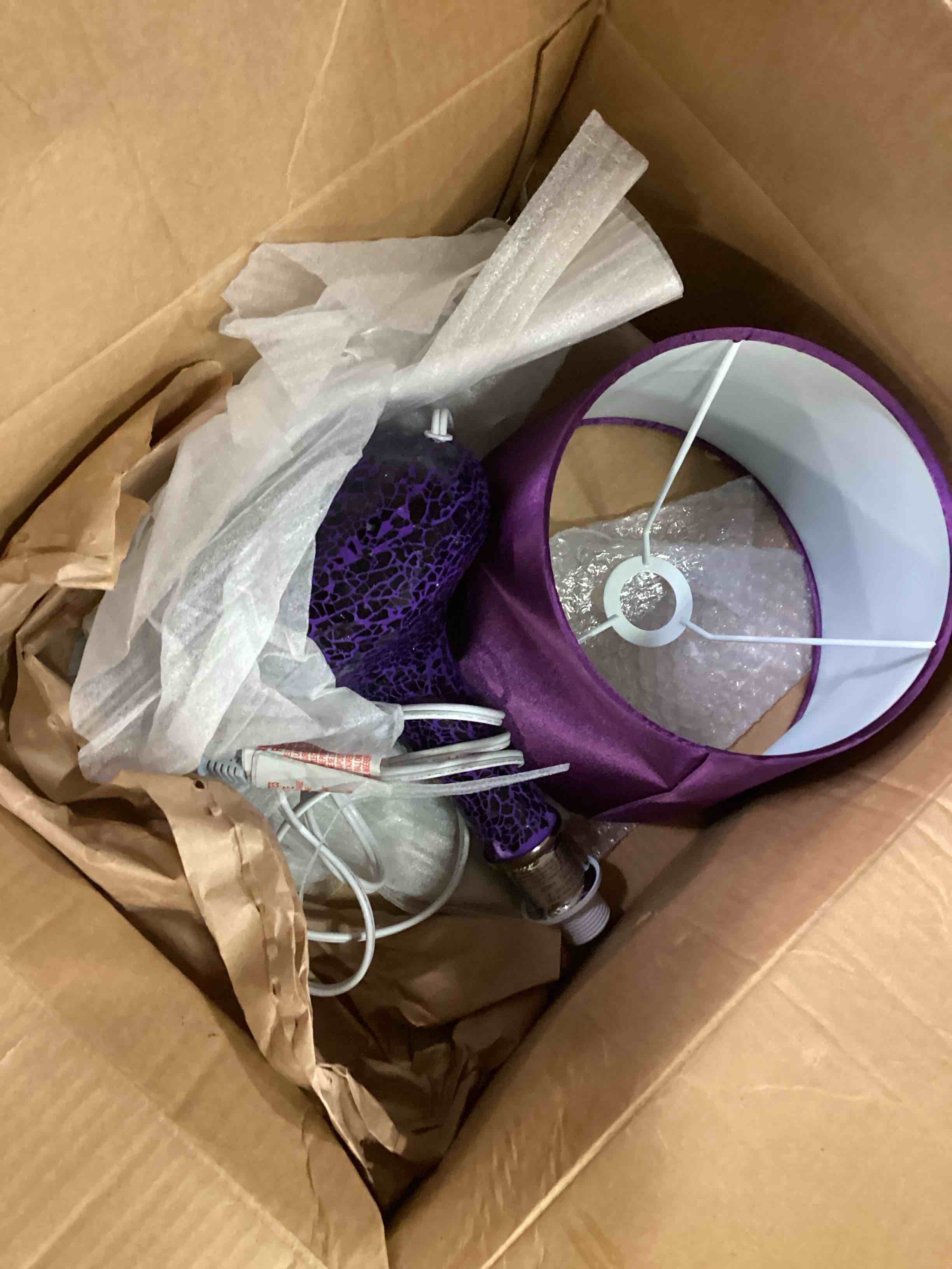 https://s3.amazonaws.com/lotting-images-prod/bidfta/RED6230029_1713888367034.jpeg