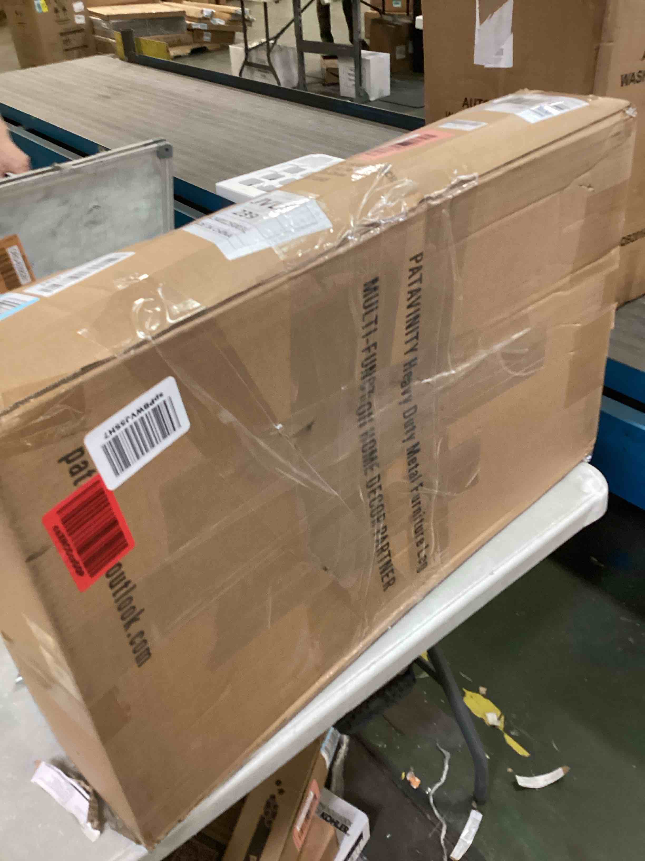 https://s3.amazonaws.com/lotting-images-prod/bidfta/RED6230039_1713889334833.jpeg