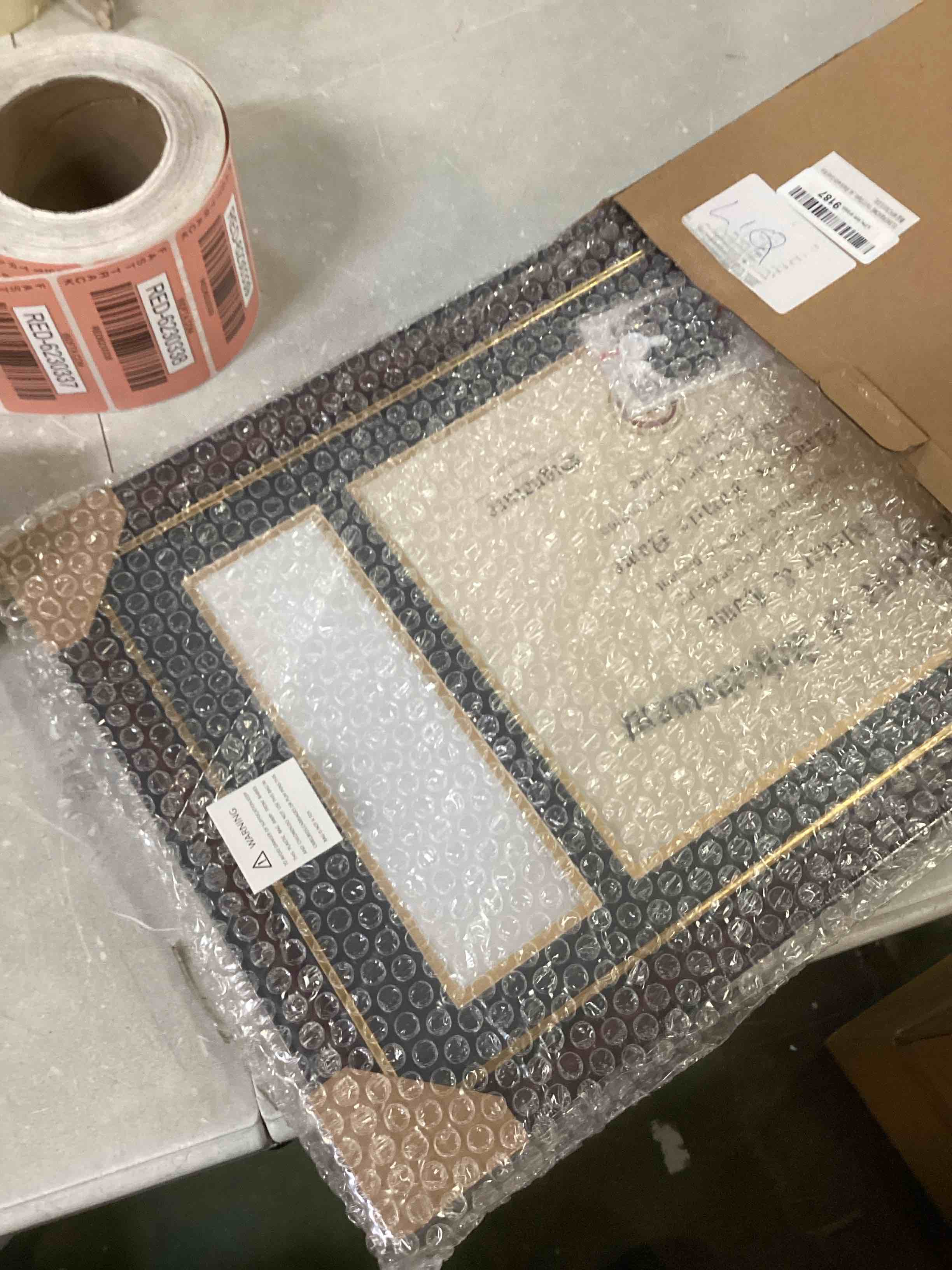 https://s3.amazonaws.com/lotting-images-prod/bidfta/RED6230336_1713987051213.jpeg