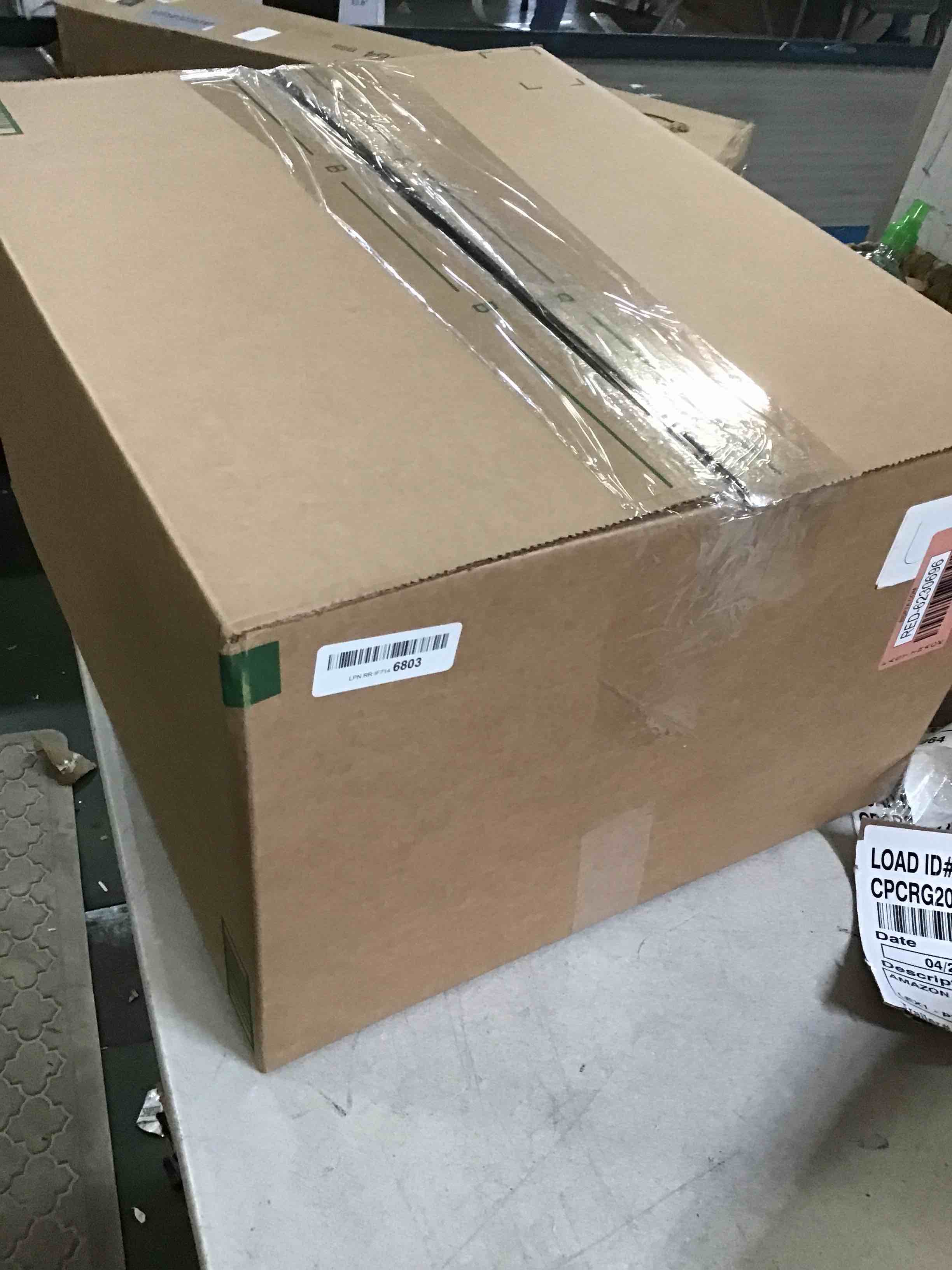 https://s3.amazonaws.com/lotting-images-prod/bidfta/RED6230696_1714155121775.jpeg