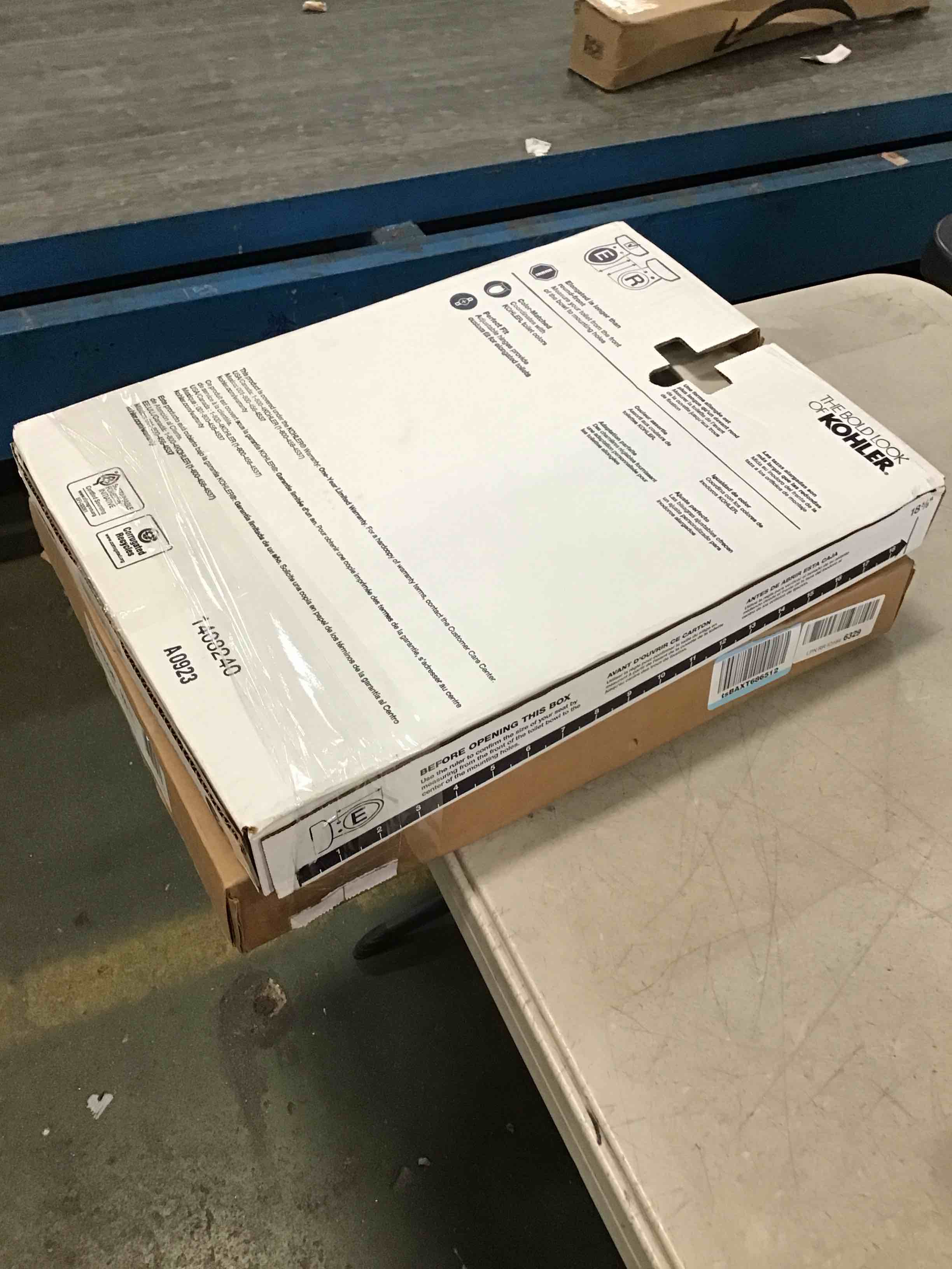 https://s3.amazonaws.com/lotting-images-prod/bidfta/RED6231608_1714414159227.jpeg