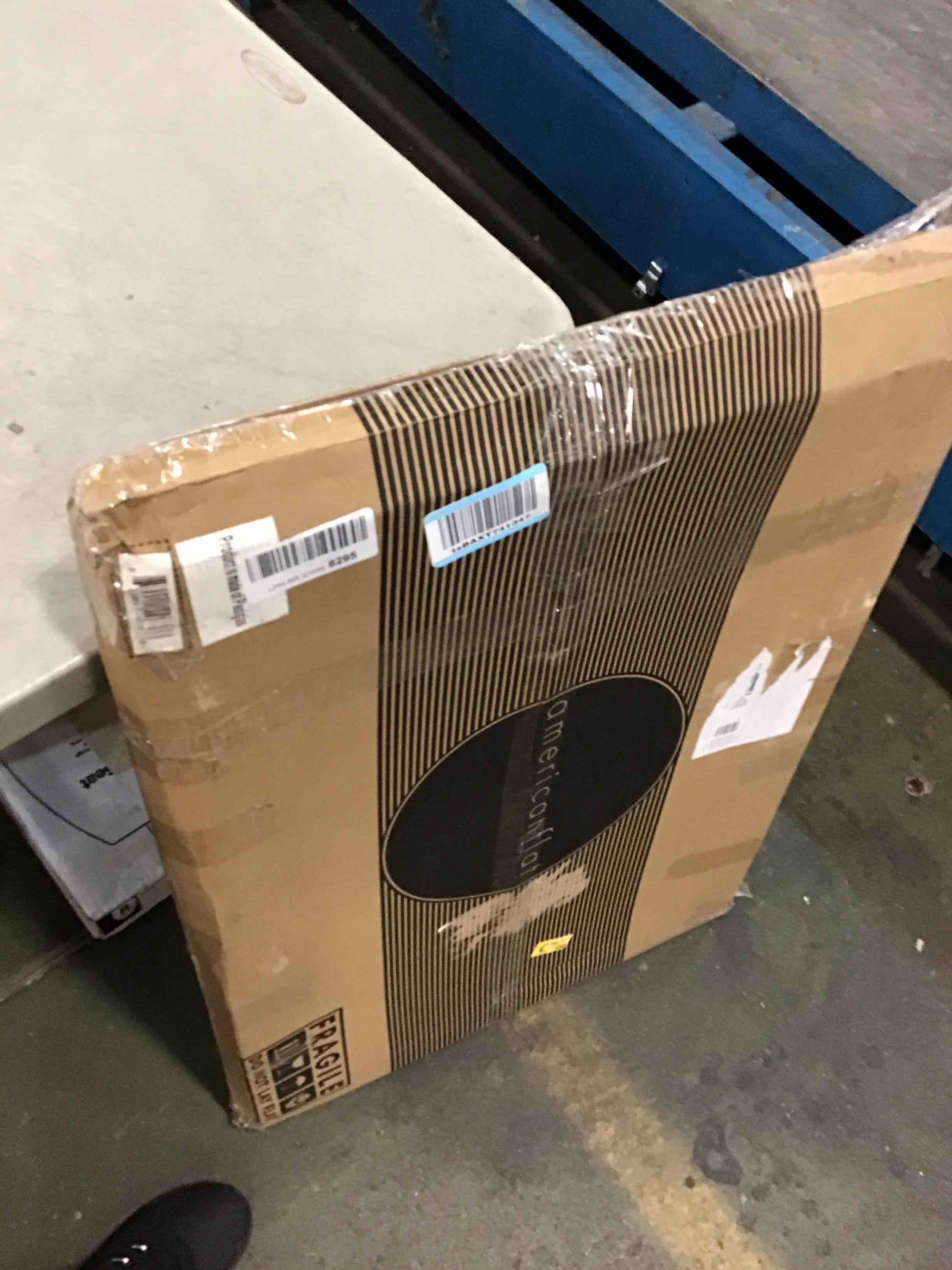 https://s3.amazonaws.com/lotting-images-prod/bidfta/RED6231728_1714482878219.jpeg