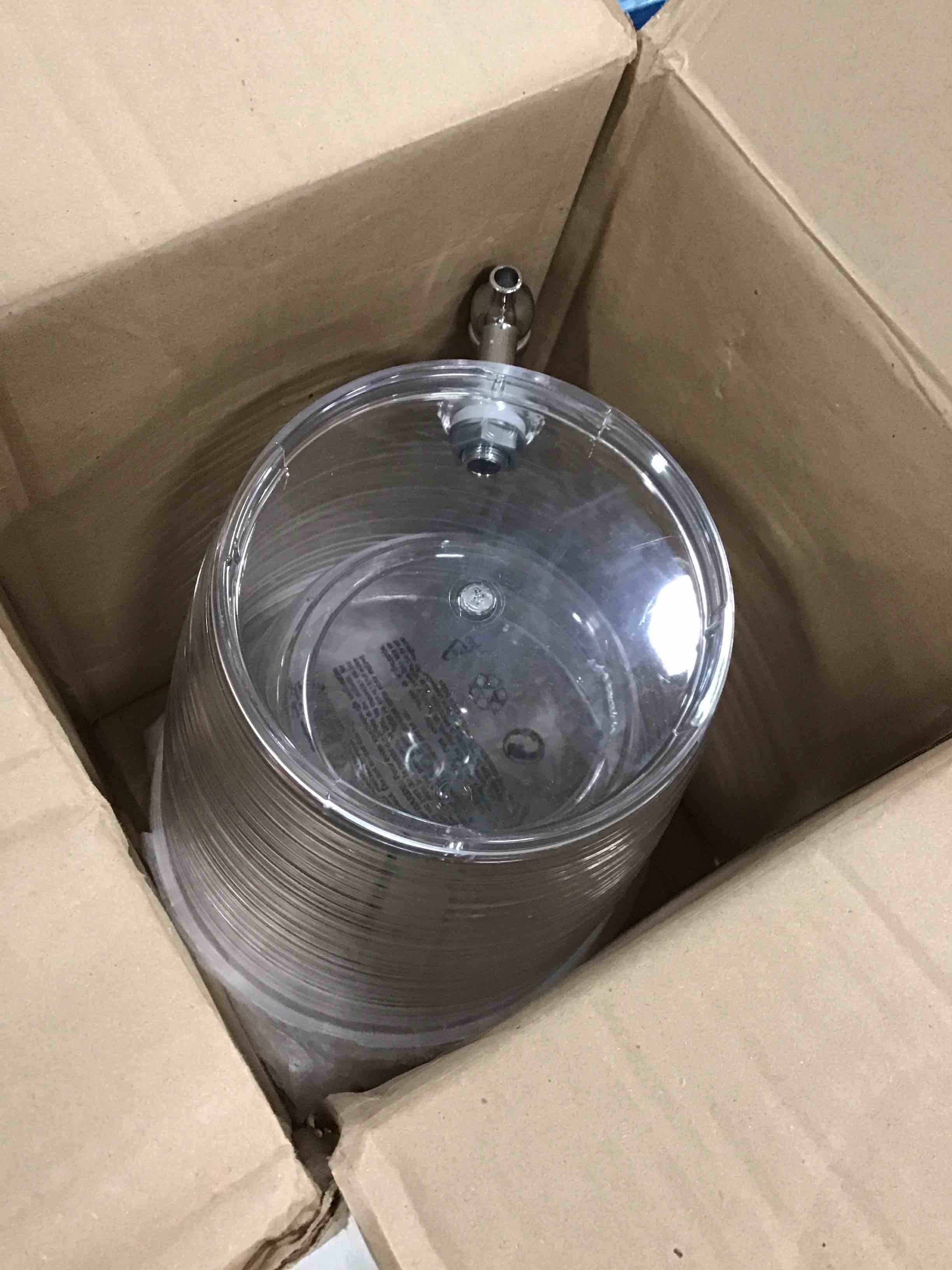 https://s3.amazonaws.com/lotting-images-prod/bidfta/RED6232372_1714571593230.jpeg