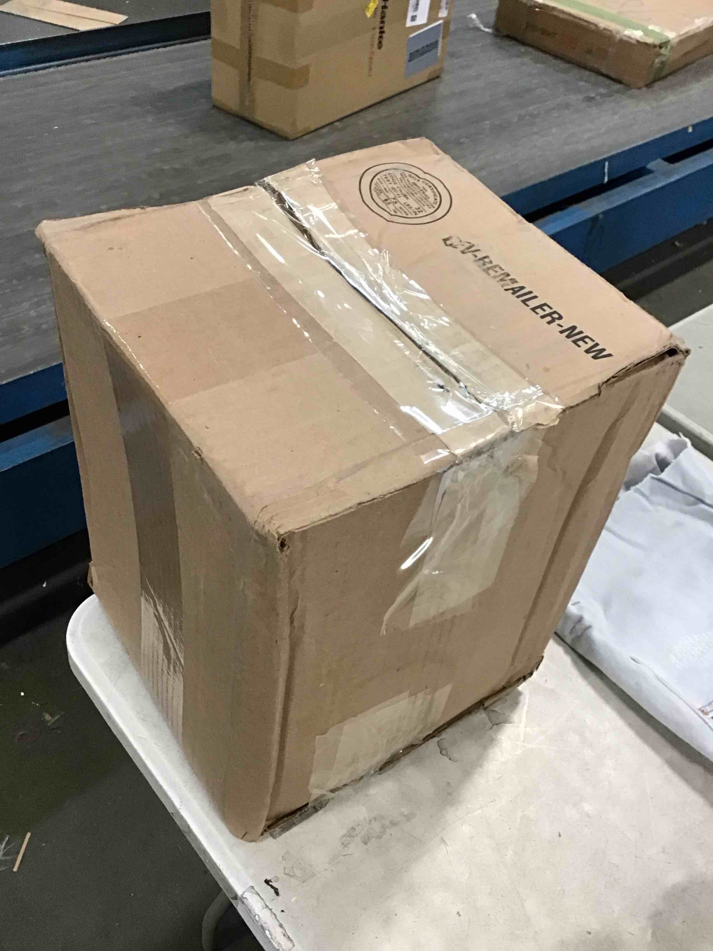 https://s3.amazonaws.com/lotting-images-prod/bidfta/RED6232372_1714571798583.jpeg