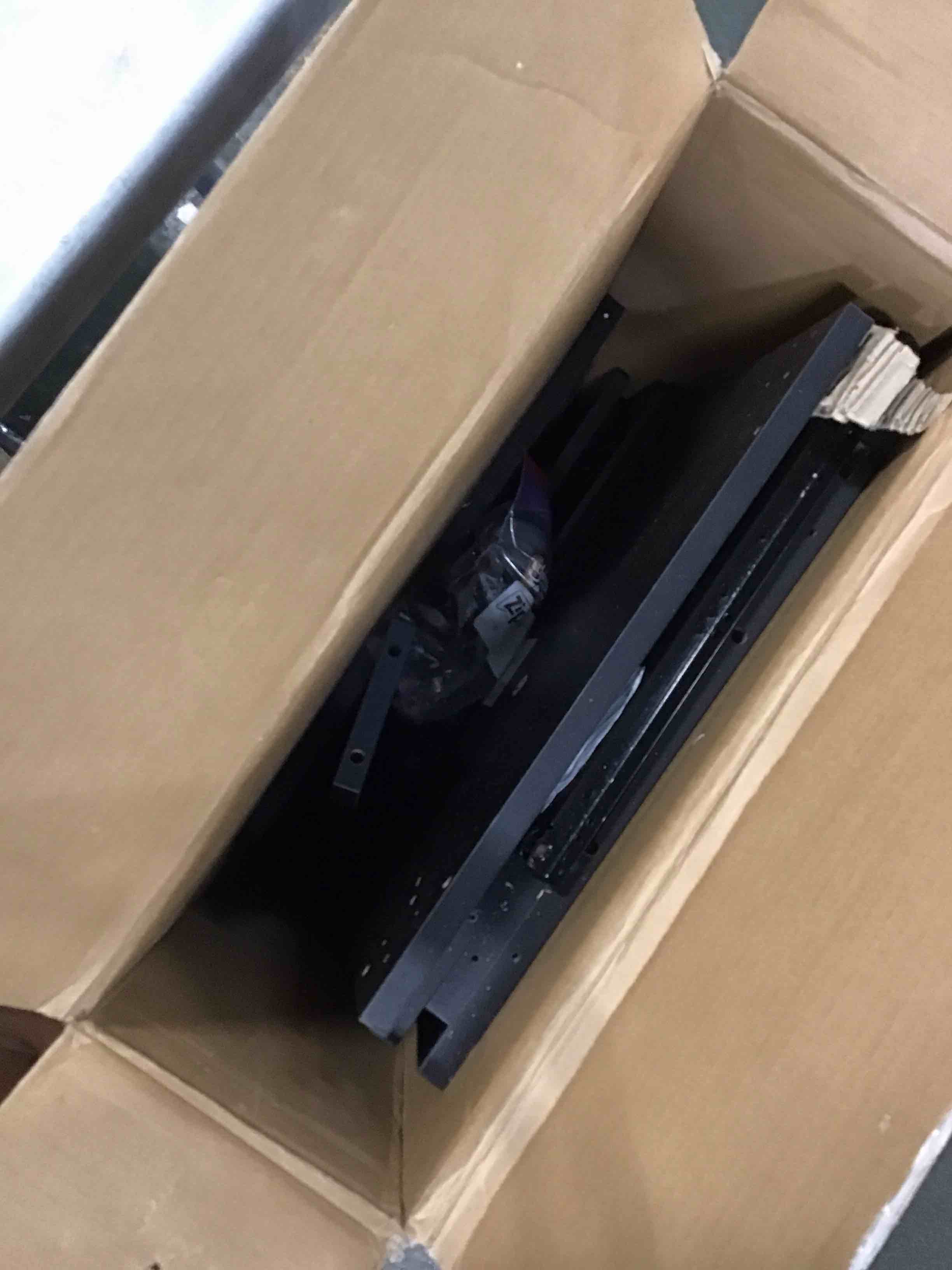 https://s3.amazonaws.com/lotting-images-prod/bidfta/RED6232695_1714670558984.jpeg