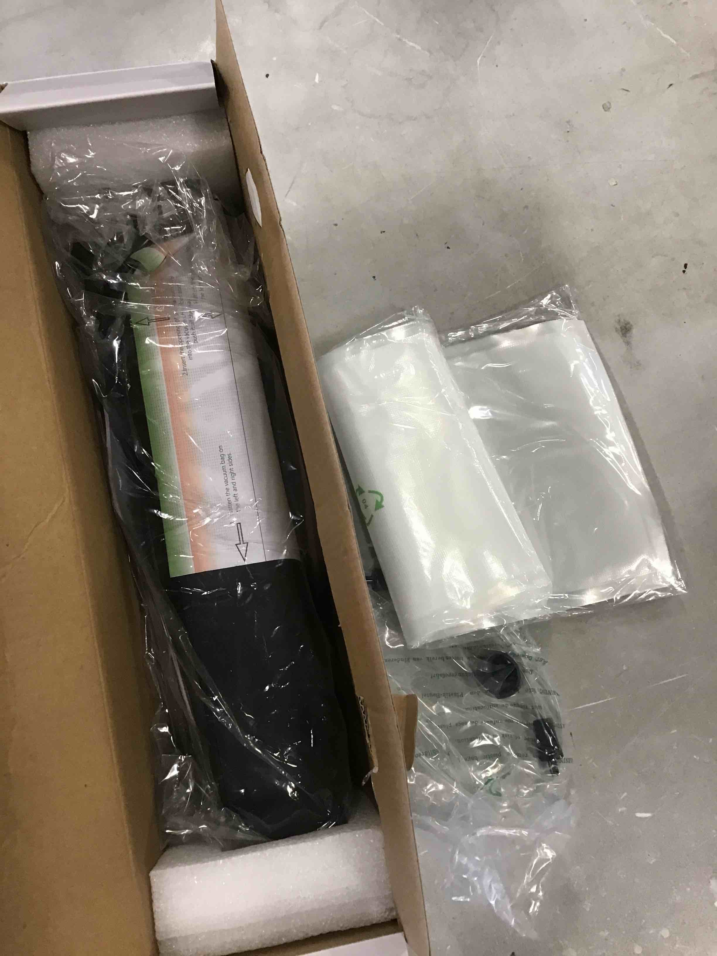 https://s3.amazonaws.com/lotting-images-prod/bidfta/RED6233448_1715095680915.jpeg