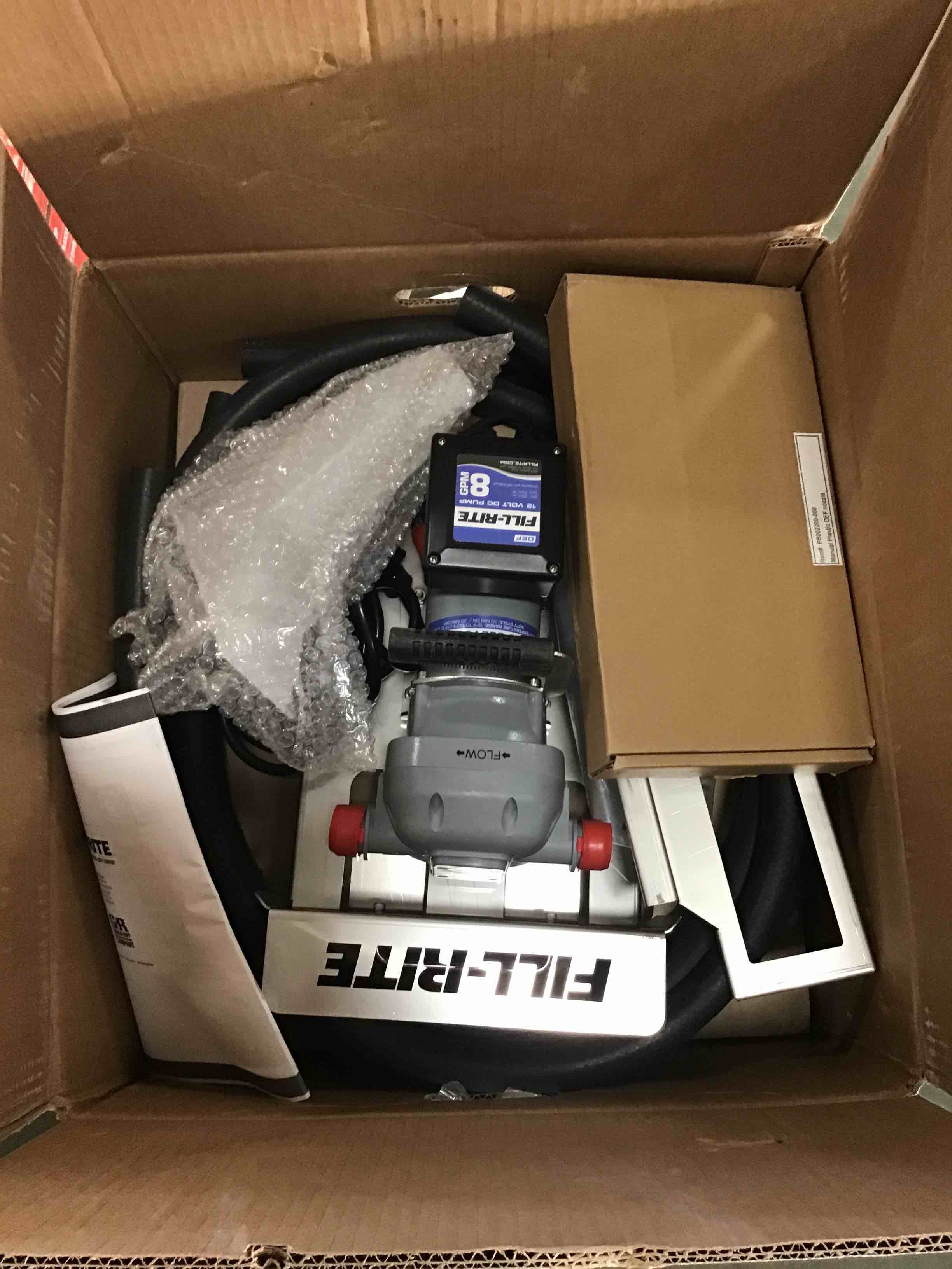 https://s3.amazonaws.com/lotting-images-prod/bidfta/RED6234224_1716292174169.jpeg