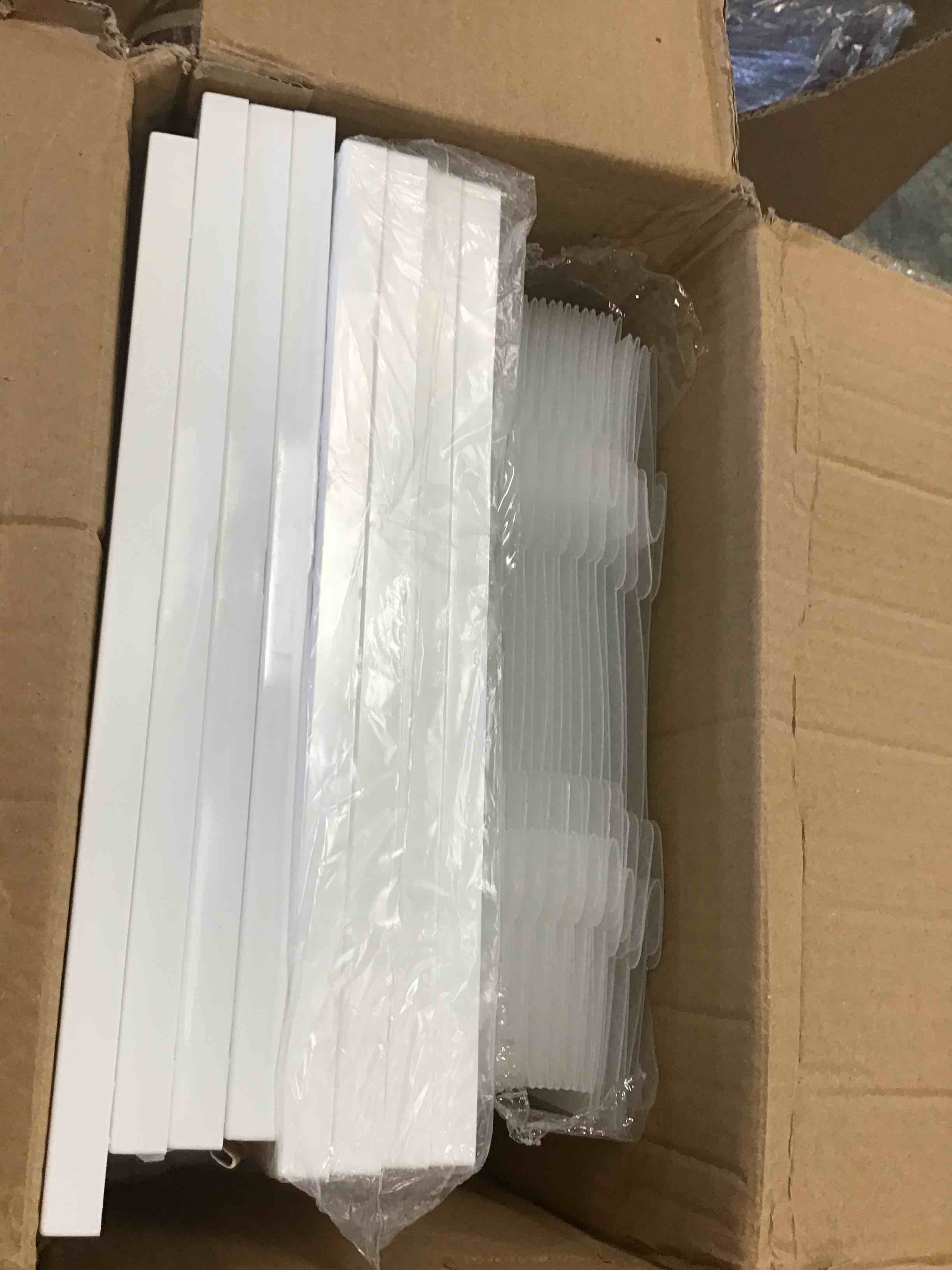https://s3.amazonaws.com/lotting-images-prod/bidfta/RED6234267_1716299423304.jpeg