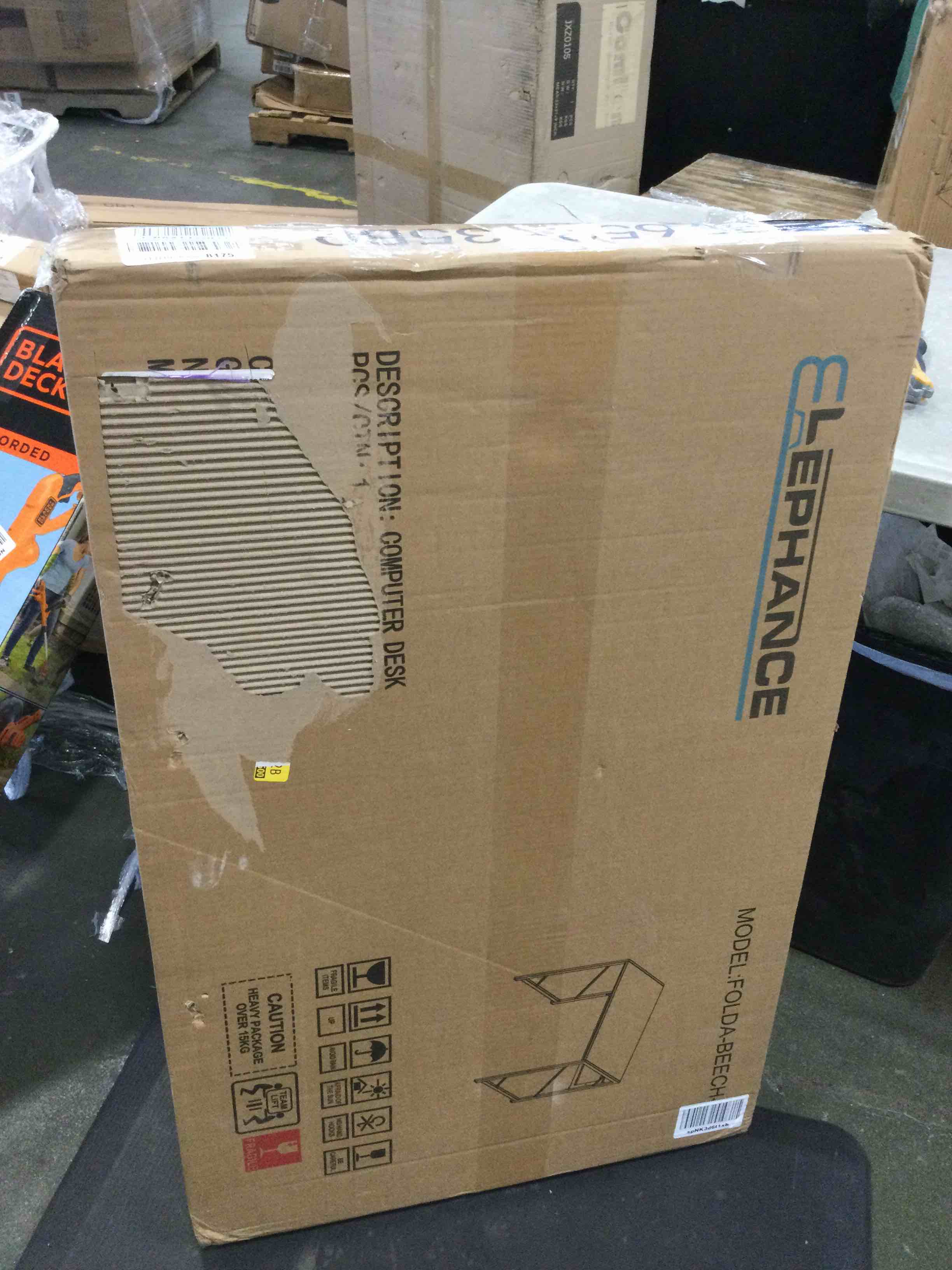 https://s3.amazonaws.com/lotting-images-prod/bidfta/RED6234780_1713451020536.jpeg