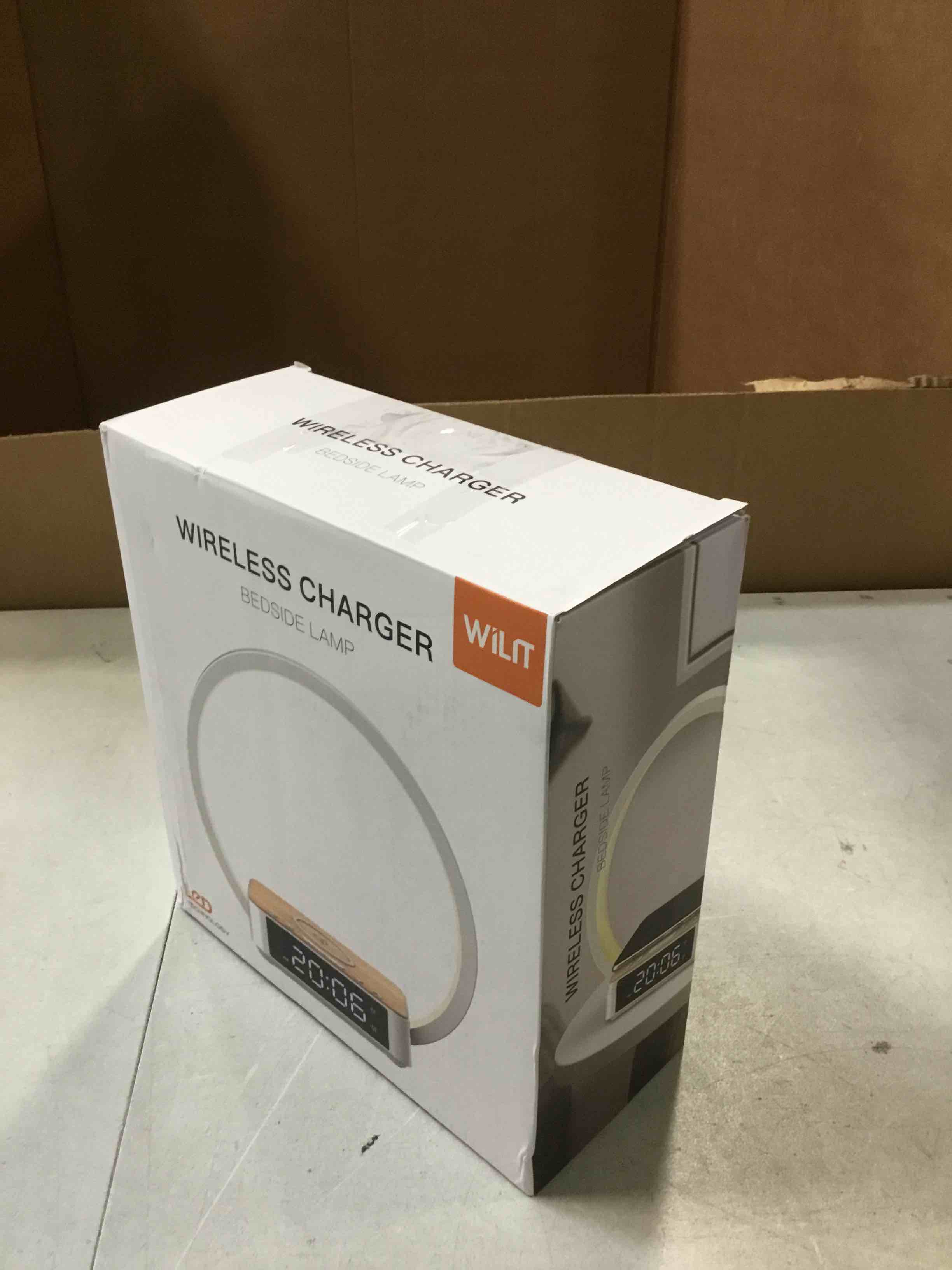 https://s3.amazonaws.com/lotting-images-prod/bidfta/RED6235230_1714395329786.jpeg