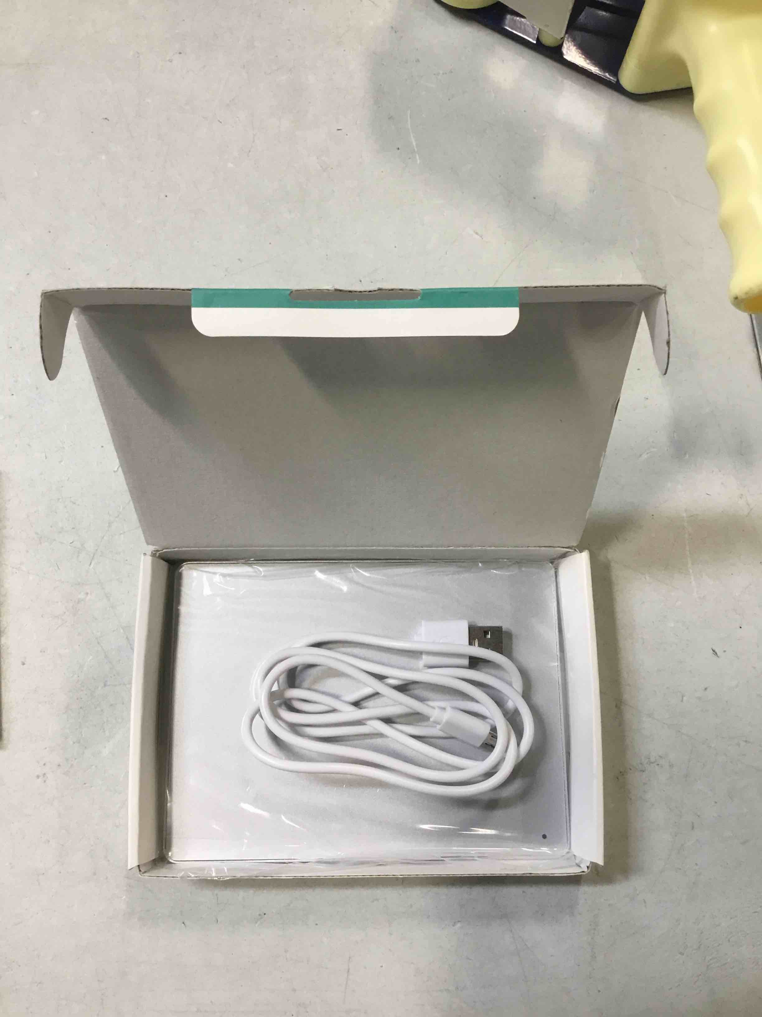 https://s3.amazonaws.com/lotting-images-prod/bidfta/RED6235260_1714402115028.jpeg