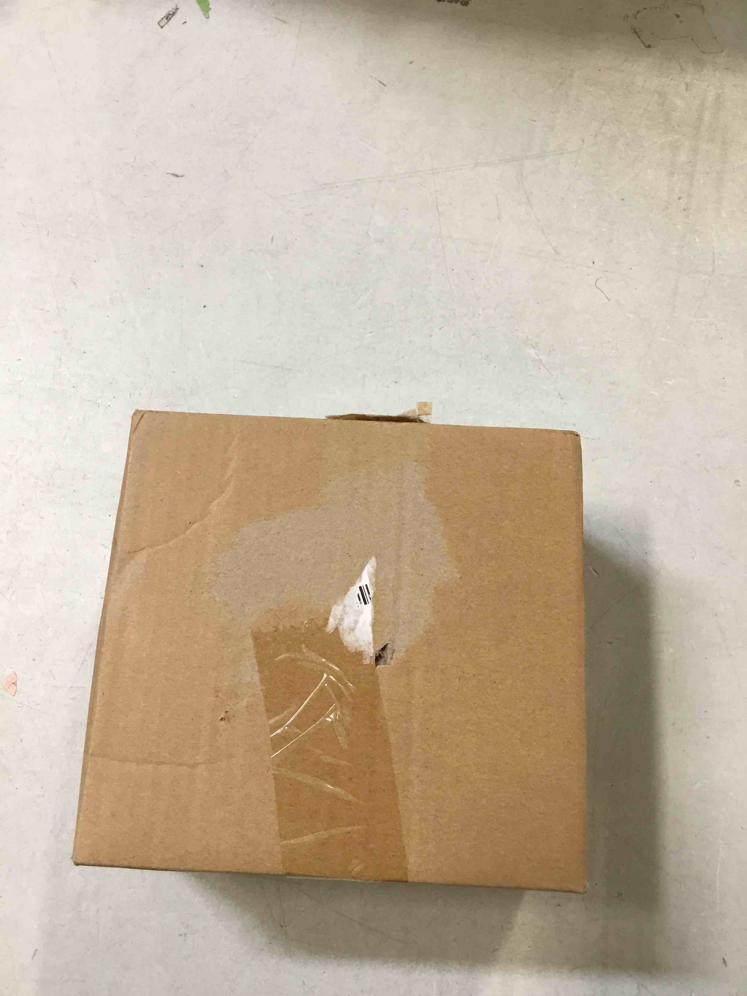 https://s3.amazonaws.com/lotting-images-prod/bidfta/RED6235263_1714402711003.jpeg