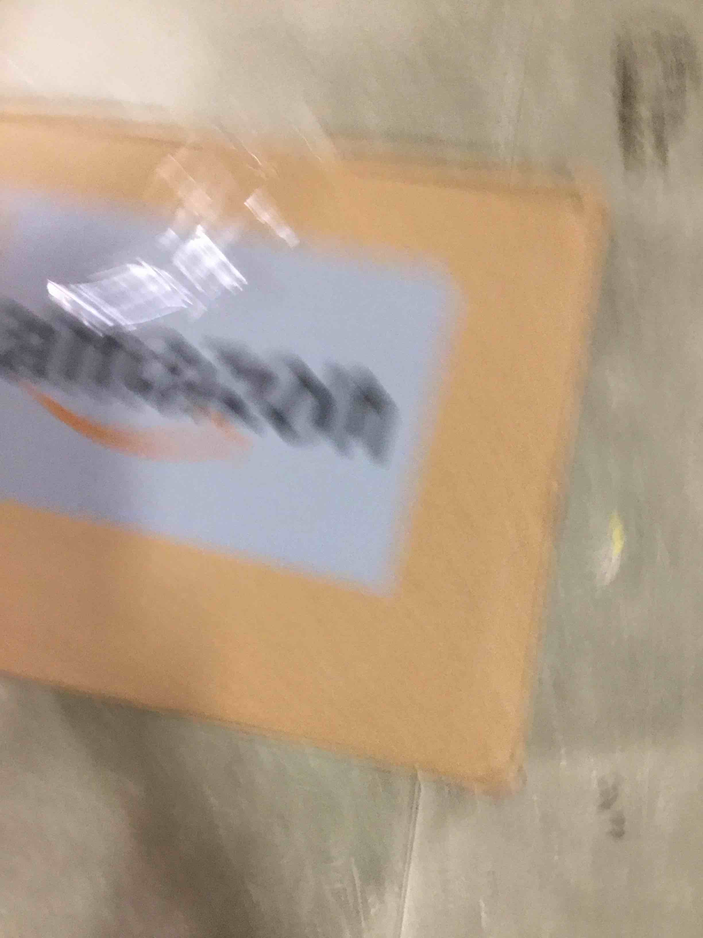 https://s3.amazonaws.com/lotting-images-prod/bidfta/RED6235549_1714593503369.jpeg