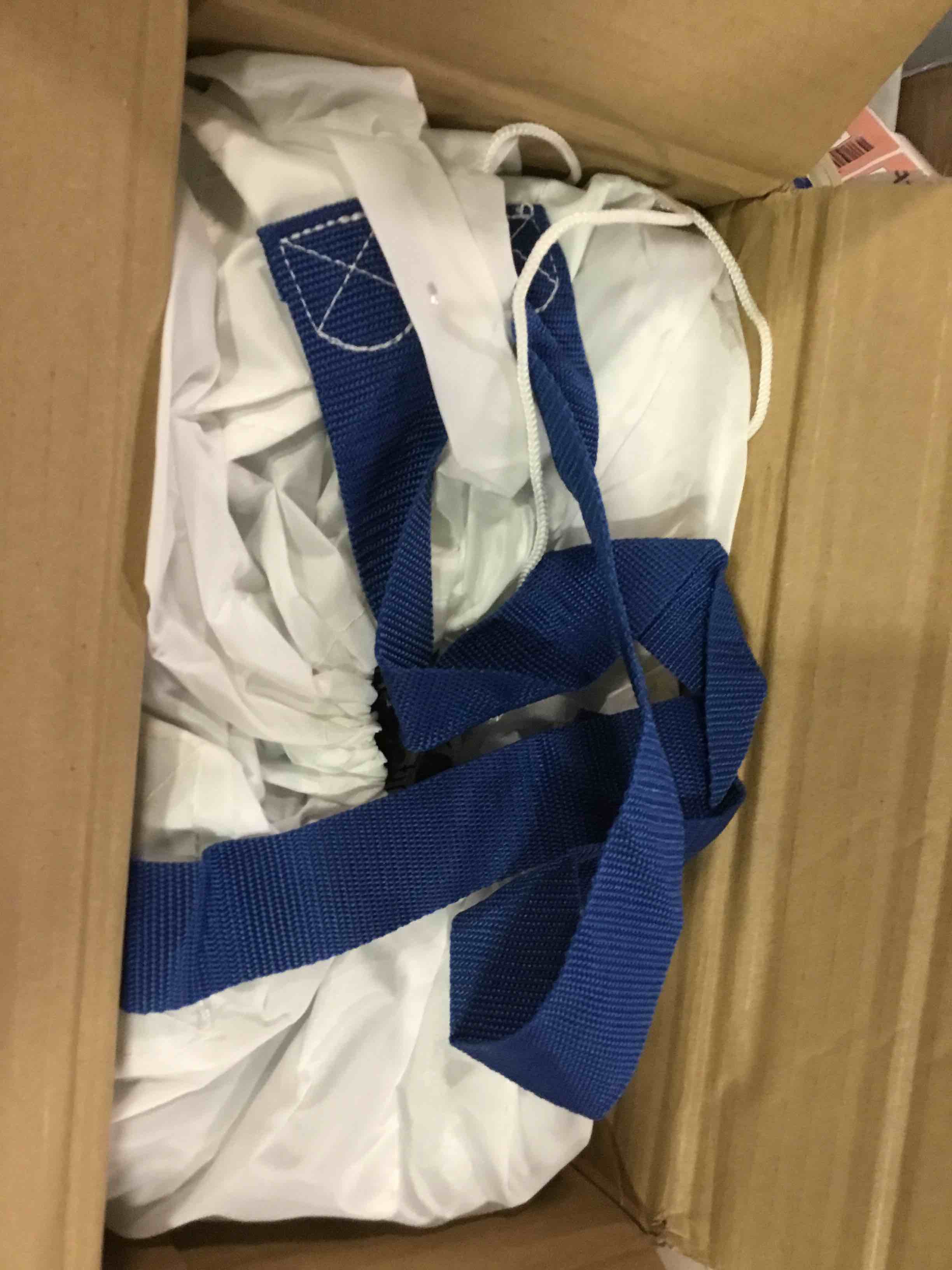 https://s3.amazonaws.com/lotting-images-prod/bidfta/RED6235551_1714593772960.jpeg