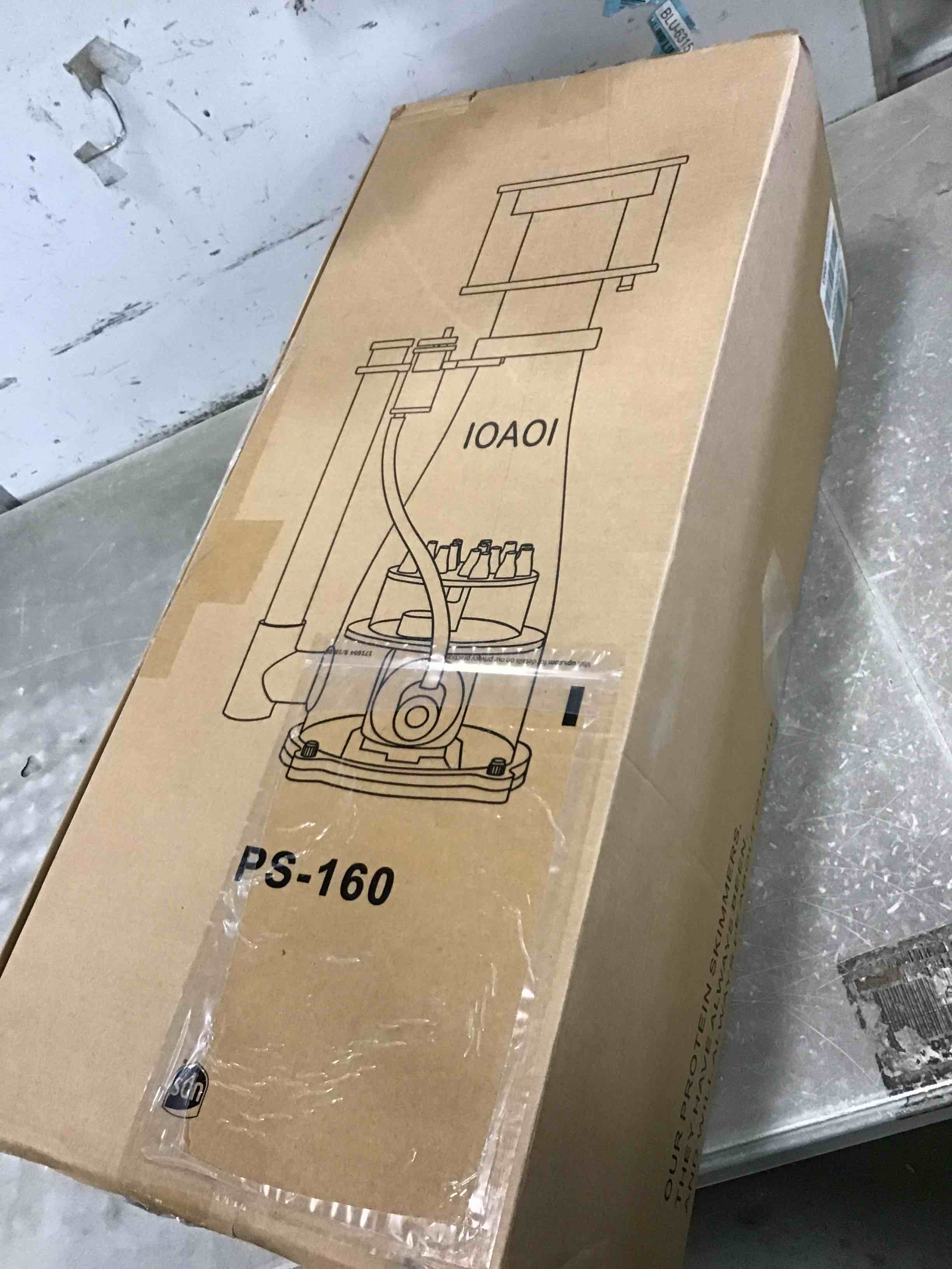 https://s3.amazonaws.com/lotting-images-prod/bidfta/RED6236315_1713978899195.jpeg