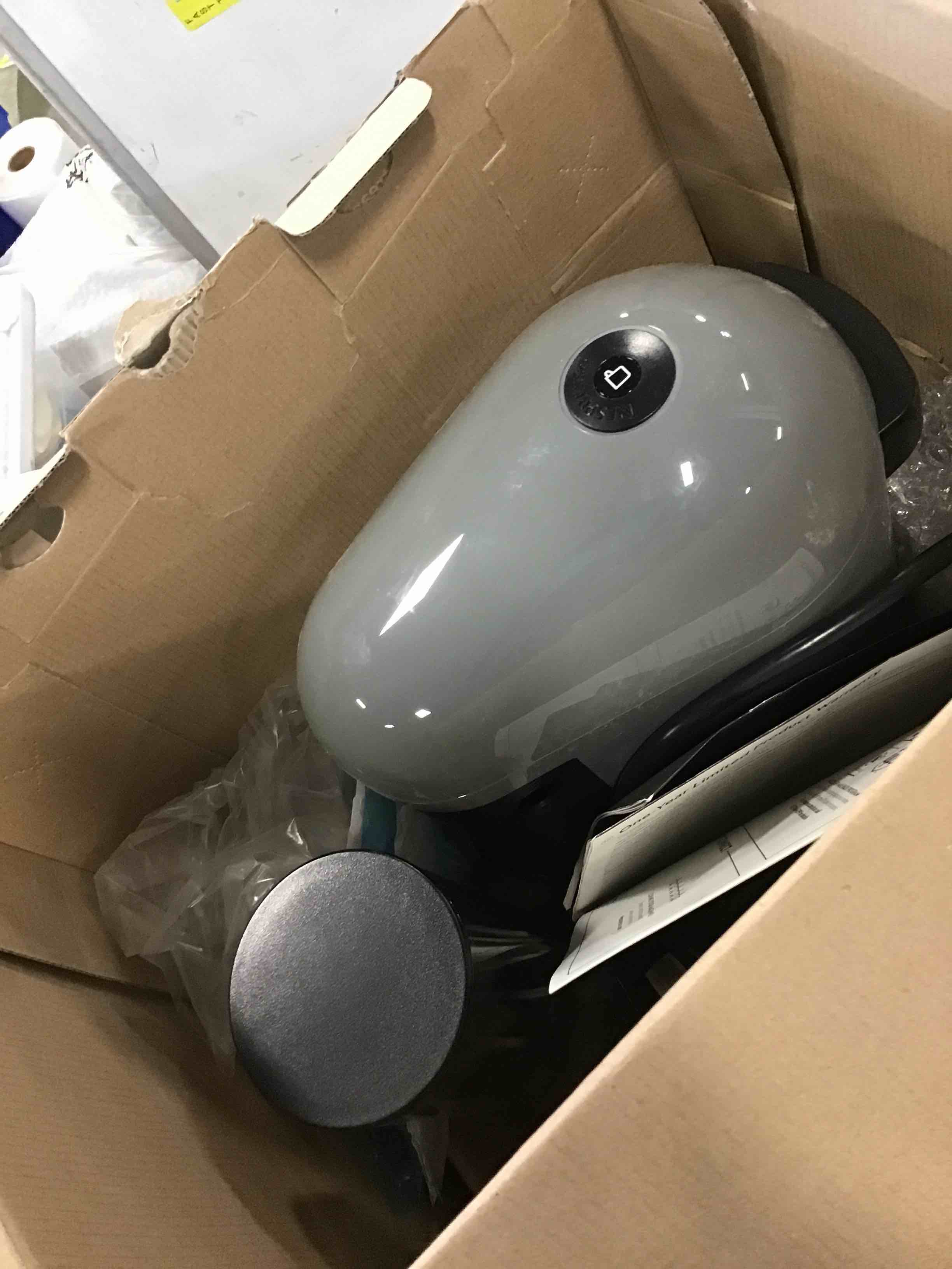 https://s3.amazonaws.com/lotting-images-prod/bidfta/RED6236534_1714059262330.jpeg