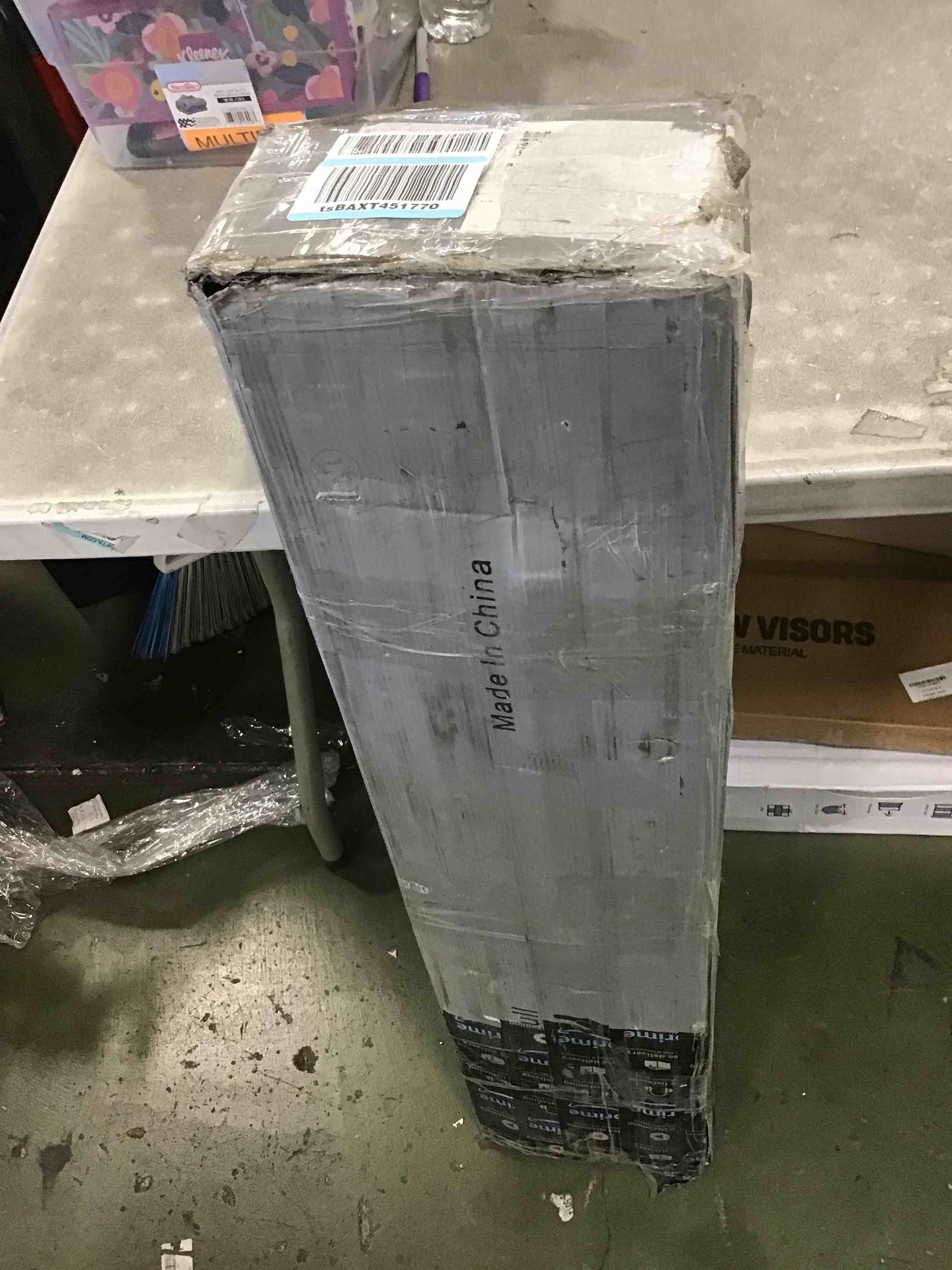 https://s3.amazonaws.com/lotting-images-prod/bidfta/RED6236584_1714066425667.jpeg