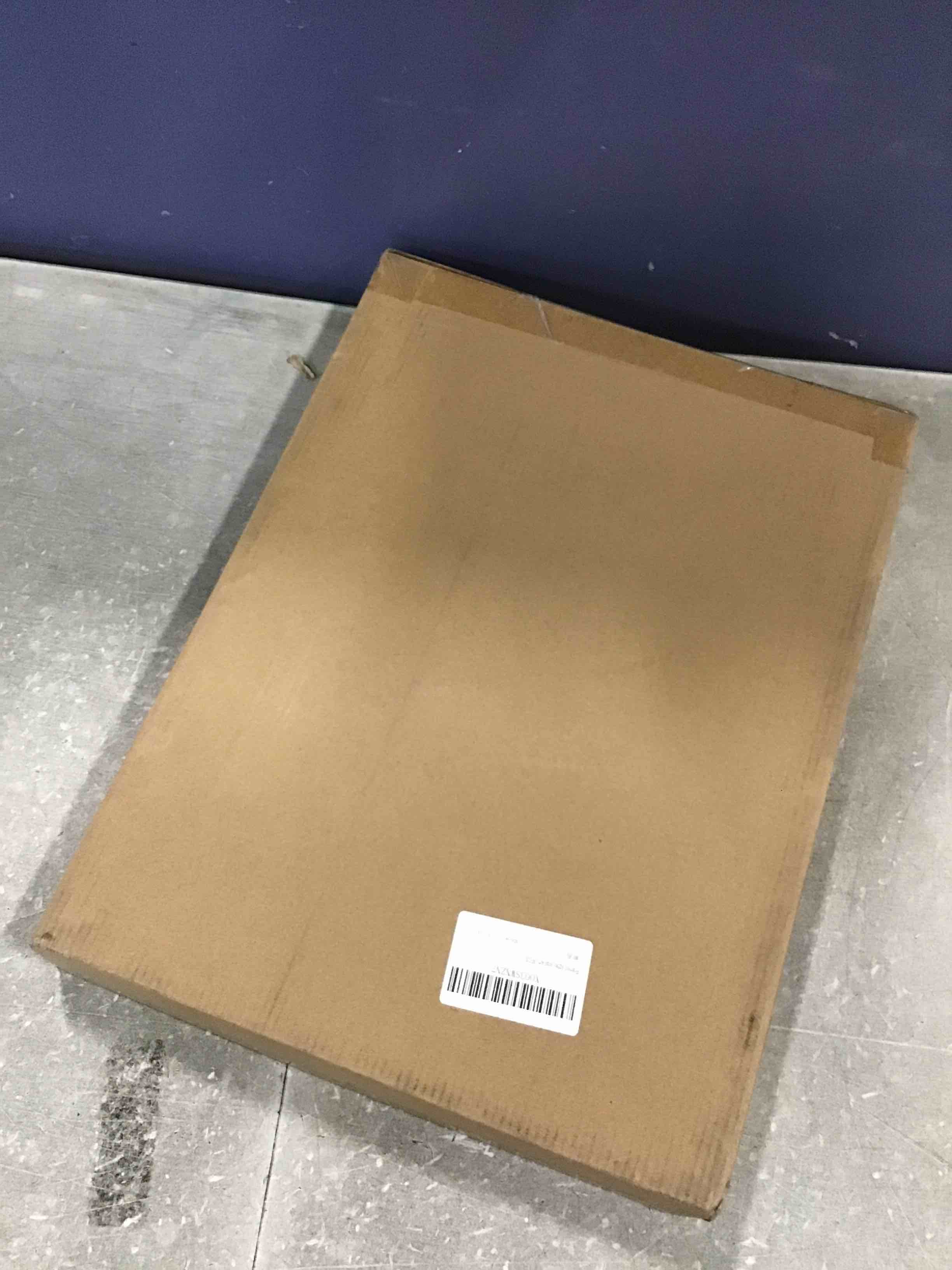 https://s3.amazonaws.com/lotting-images-prod/bidfta/RED6236856_1714143177801.jpeg