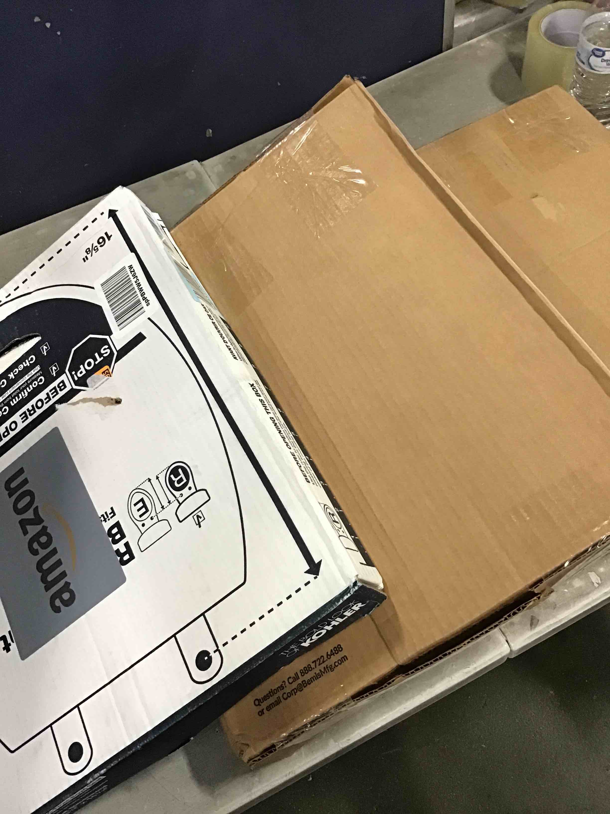 https://s3.amazonaws.com/lotting-images-prod/bidfta/RED6236862_1714143628065.jpeg