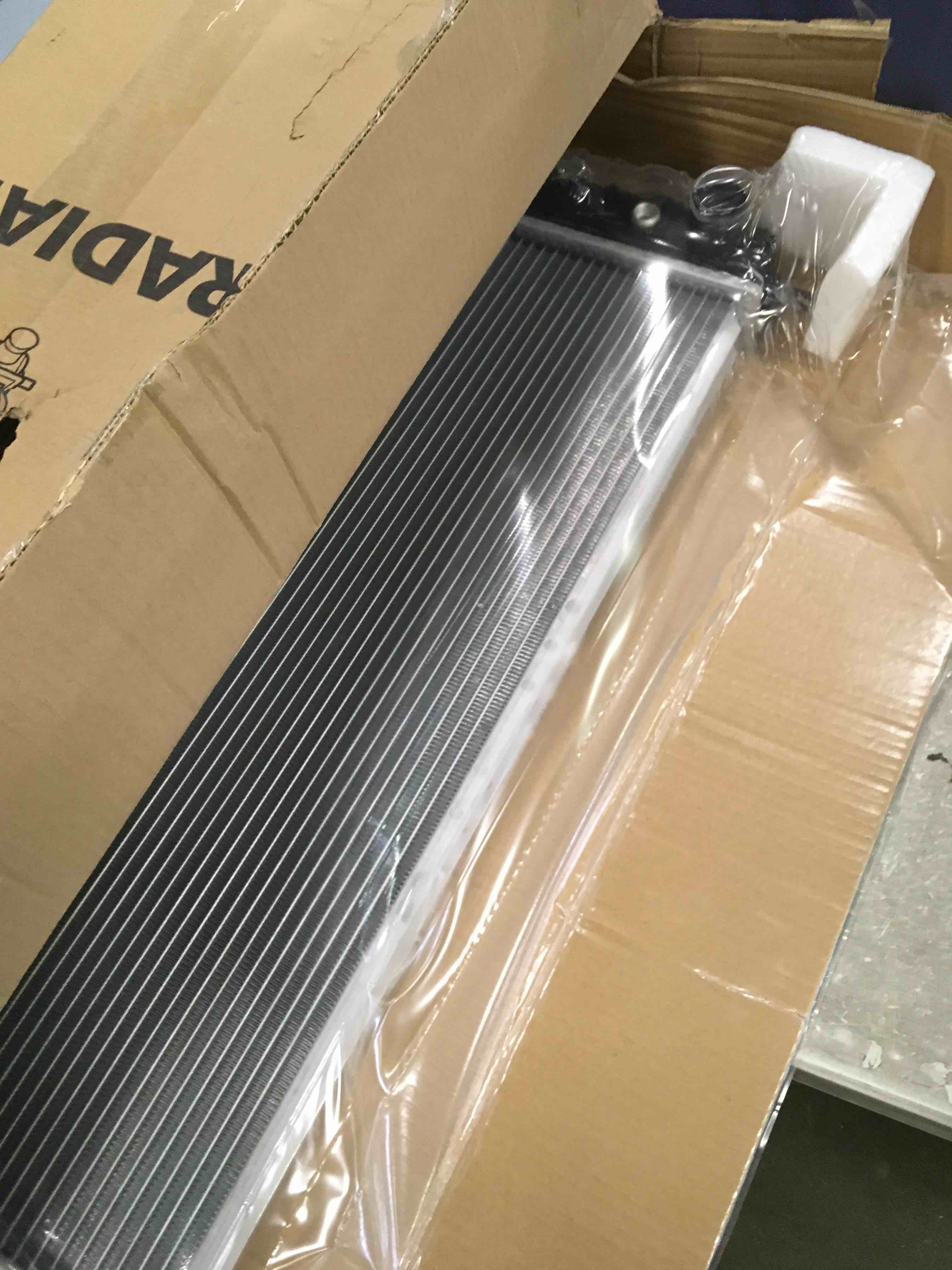 https://s3.amazonaws.com/lotting-images-prod/bidfta/RED6237230_1714234881374.jpeg