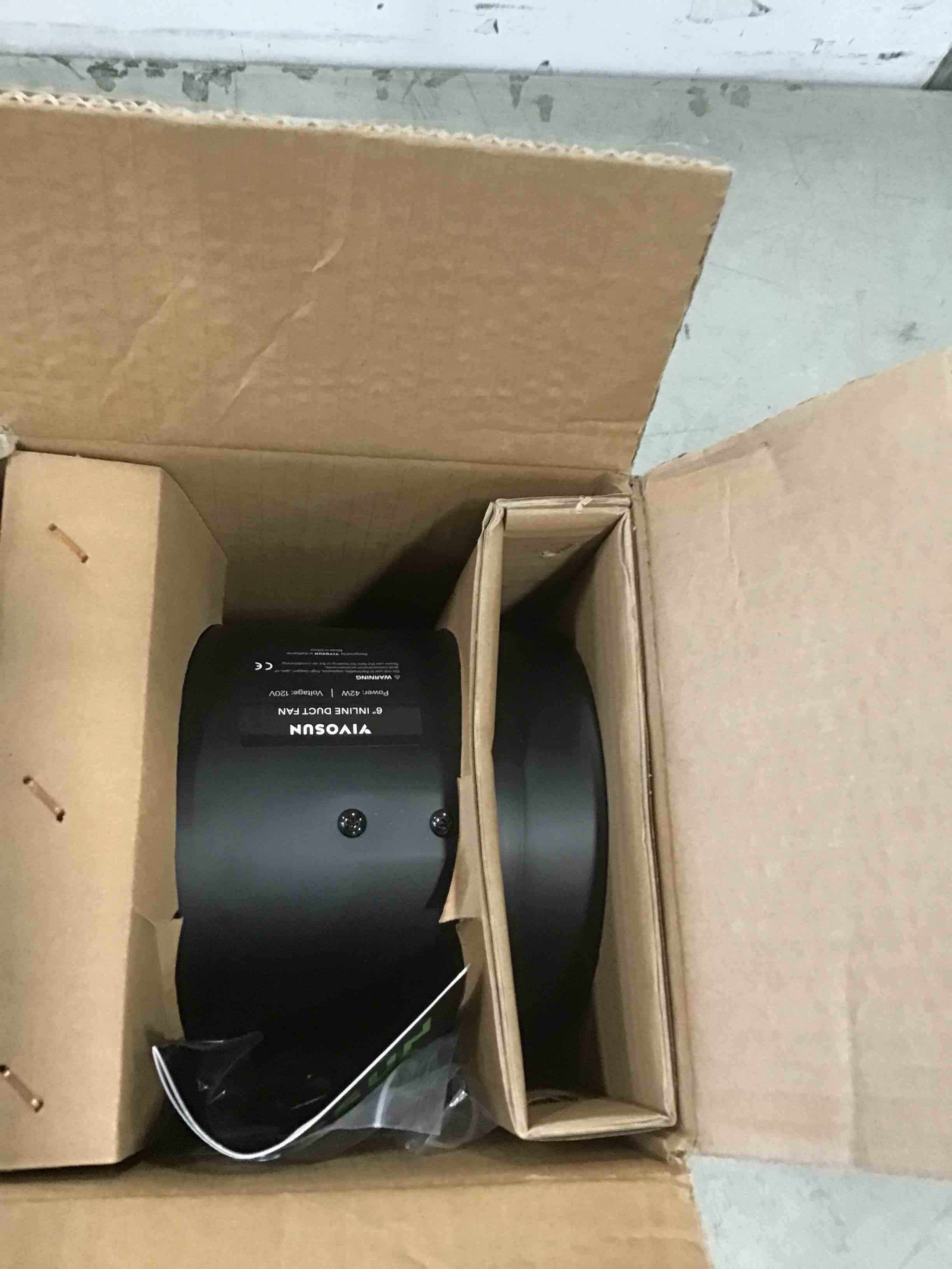 https://s3.amazonaws.com/lotting-images-prod/bidfta/RED6237587_1713798249169.jpeg