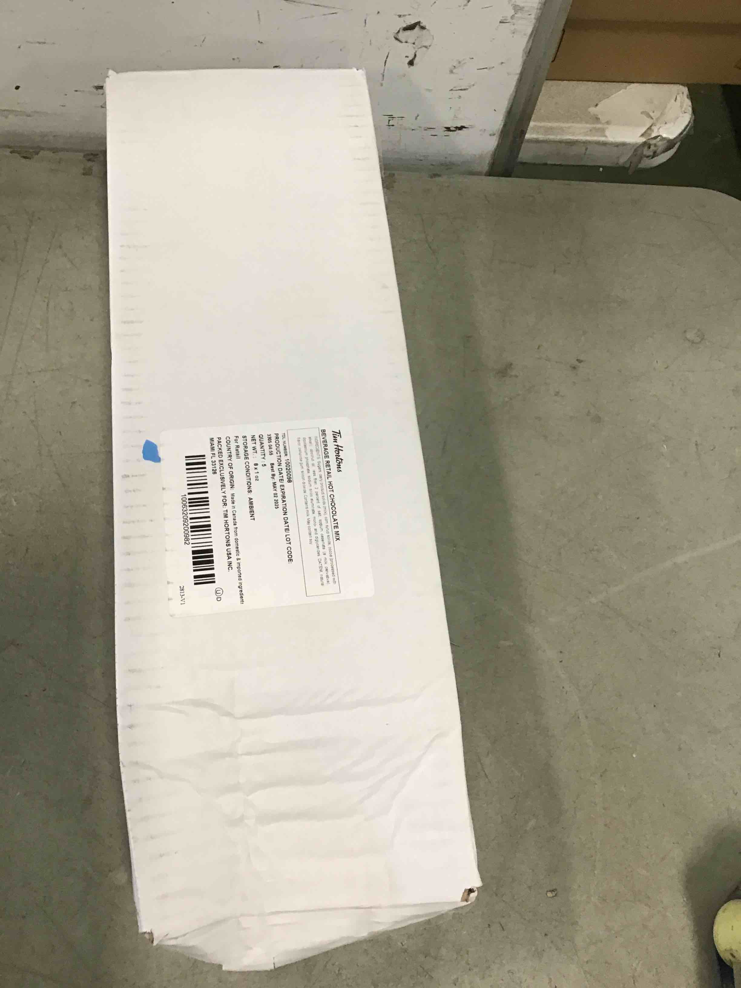 https://s3.amazonaws.com/lotting-images-prod/bidfta/RED6237691_1713813962884.jpeg