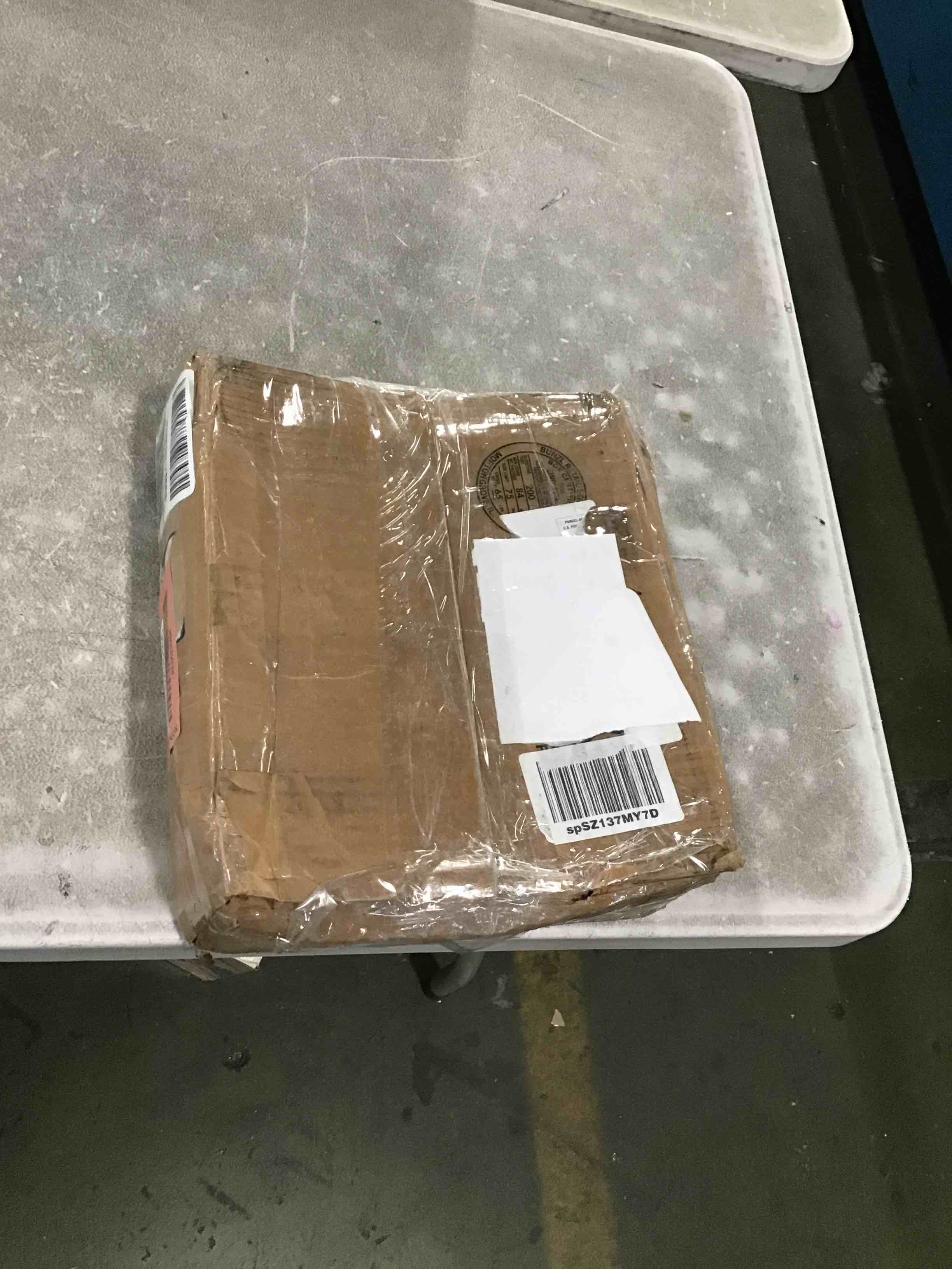 https://s3.amazonaws.com/lotting-images-prod/bidfta/RED6238466_1714132634841.jpeg