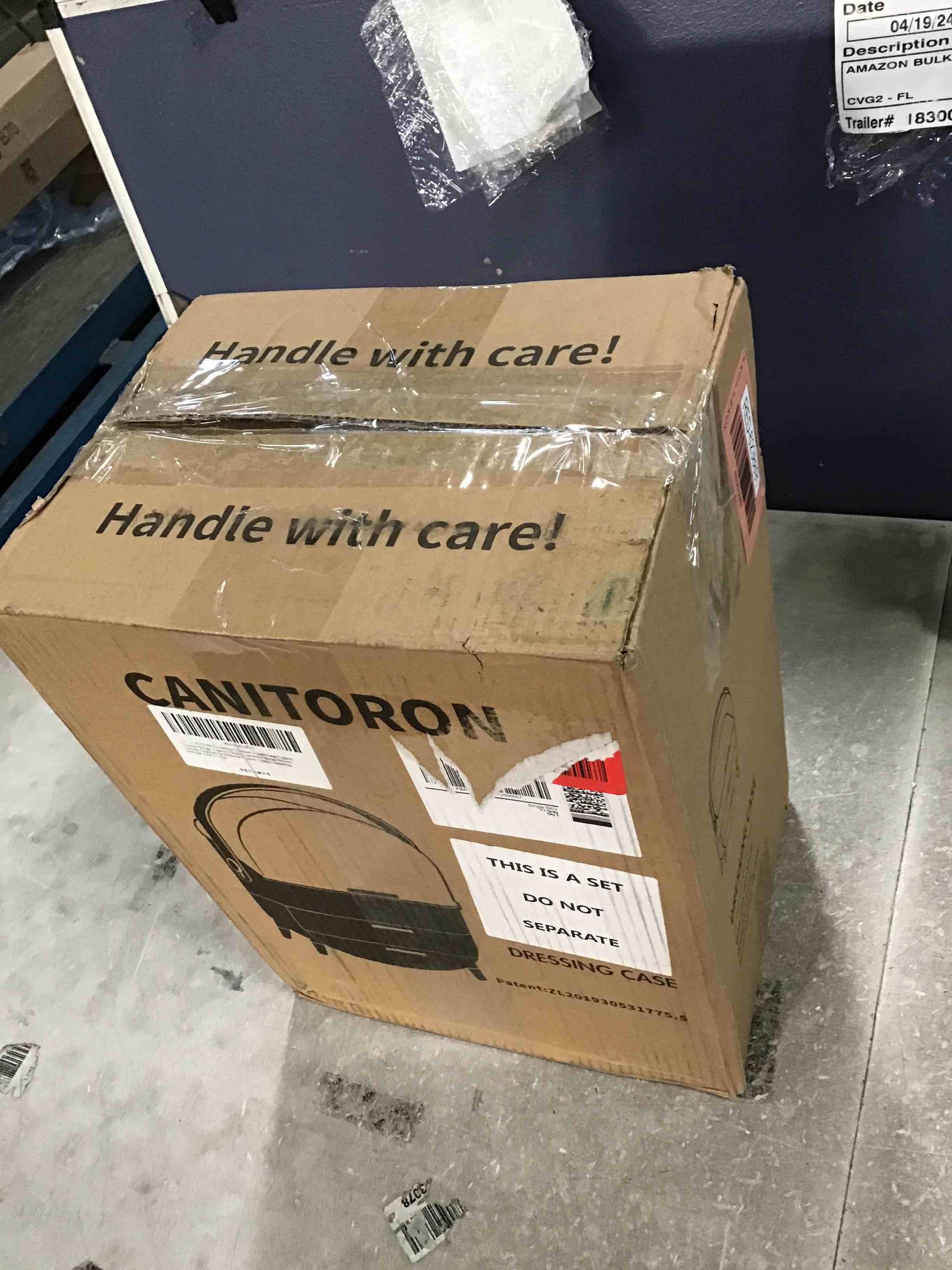 https://s3.amazonaws.com/lotting-images-prod/bidfta/RED6238891_1714389933822.jpeg
