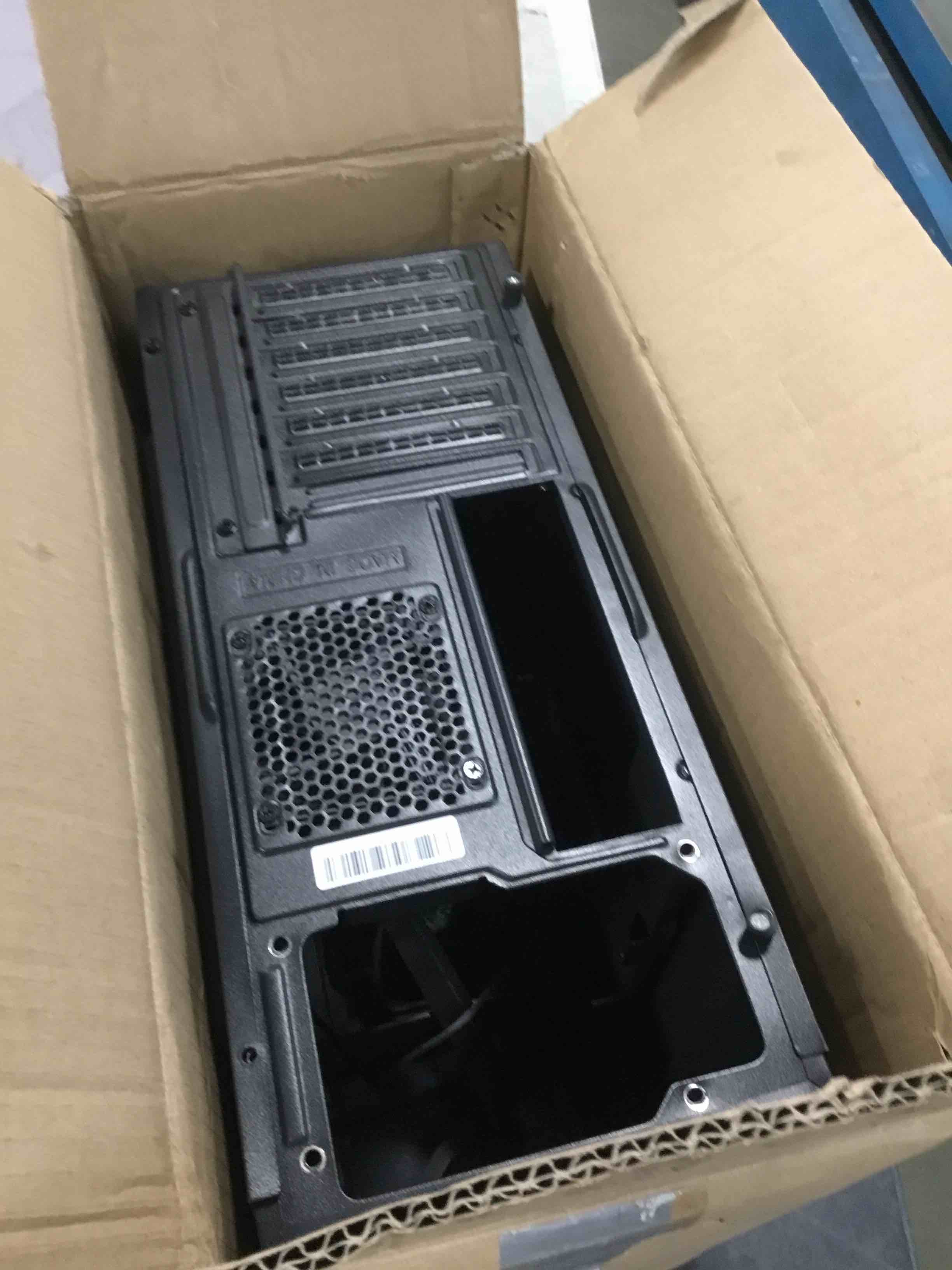 https://s3.amazonaws.com/lotting-images-prod/bidfta/RED6239144_1713966825878.jpeg