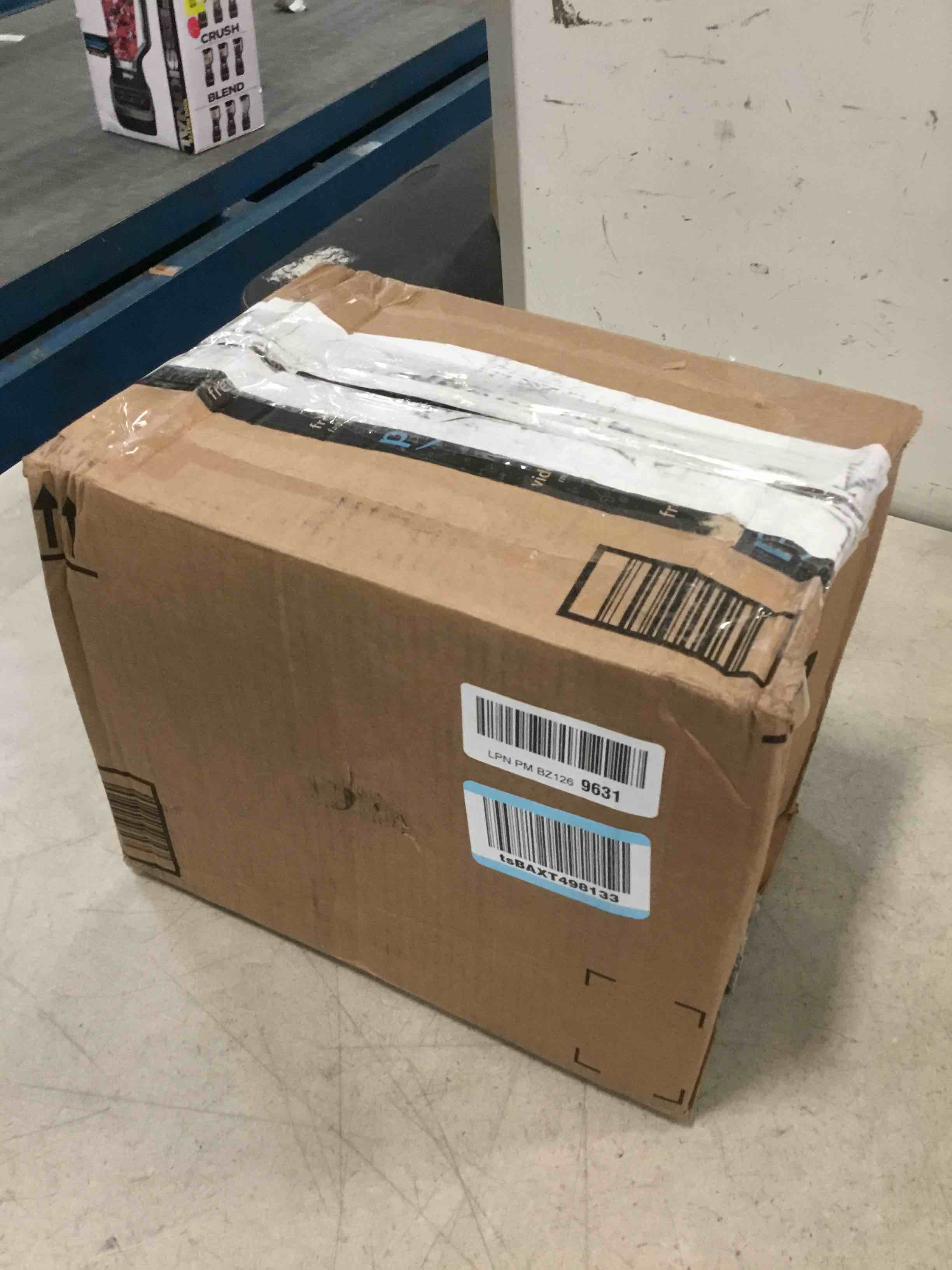 https://s3.amazonaws.com/lotting-images-prod/bidfta/RED6239463_1714074099715.jpeg