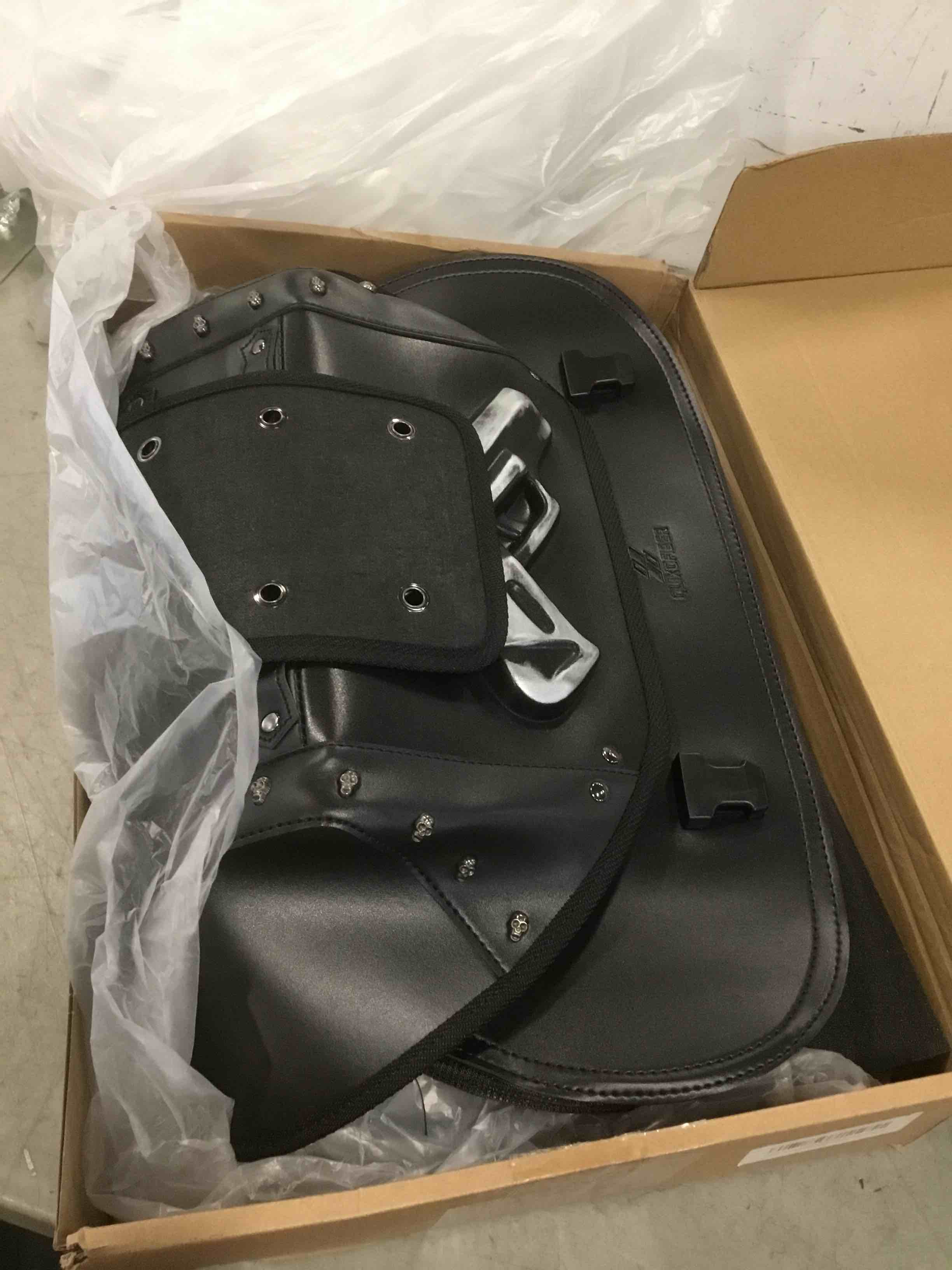 https://s3.amazonaws.com/lotting-images-prod/bidfta/RED6239787_1714220052060.jpeg