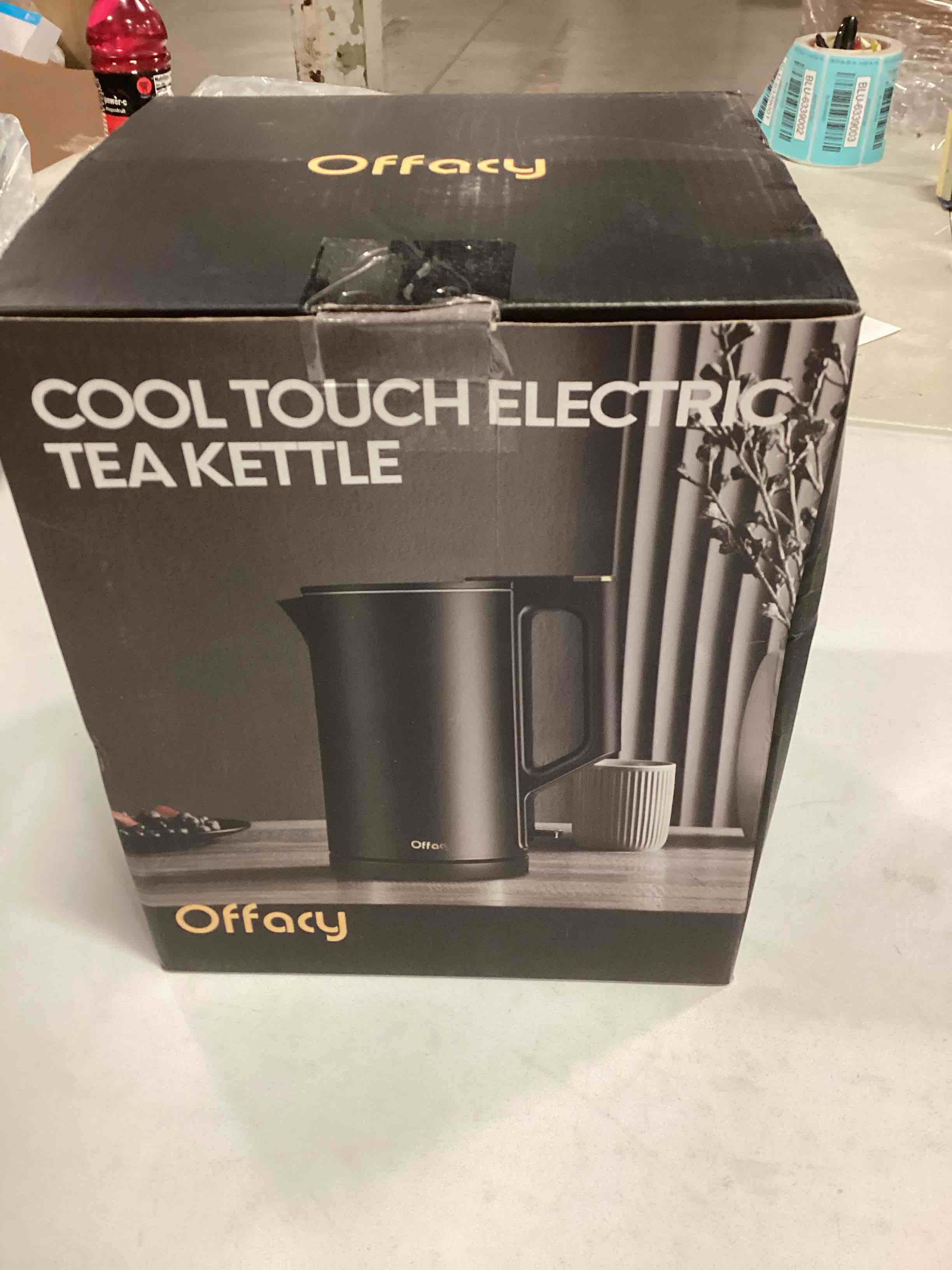 https://s3.amazonaws.com/lotting-images-prod/bidfta/RED6240692_1713796075709.jpeg