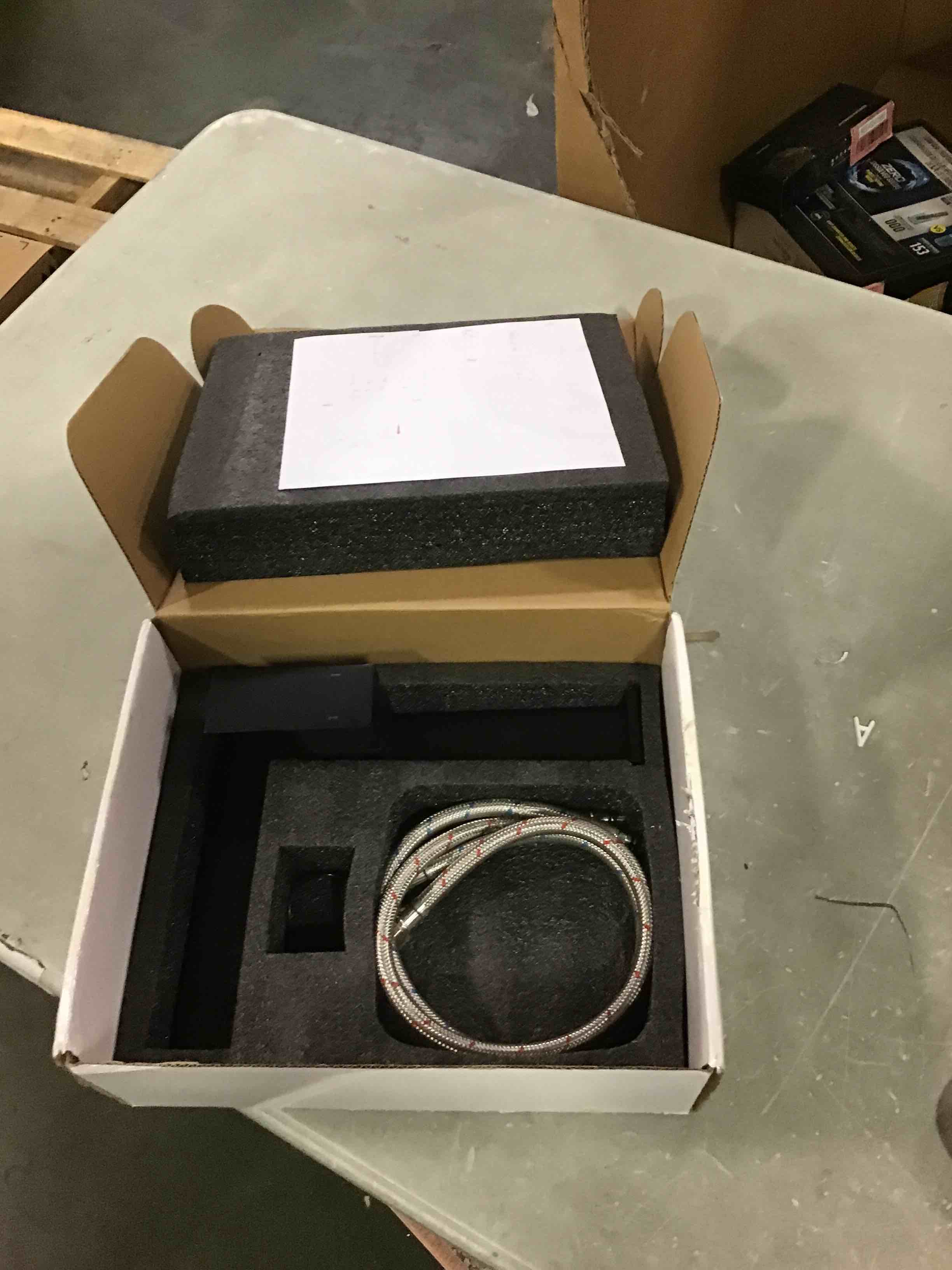 https://s3.amazonaws.com/lotting-images-prod/bidfta/RED6241602_1714484795556.jpeg