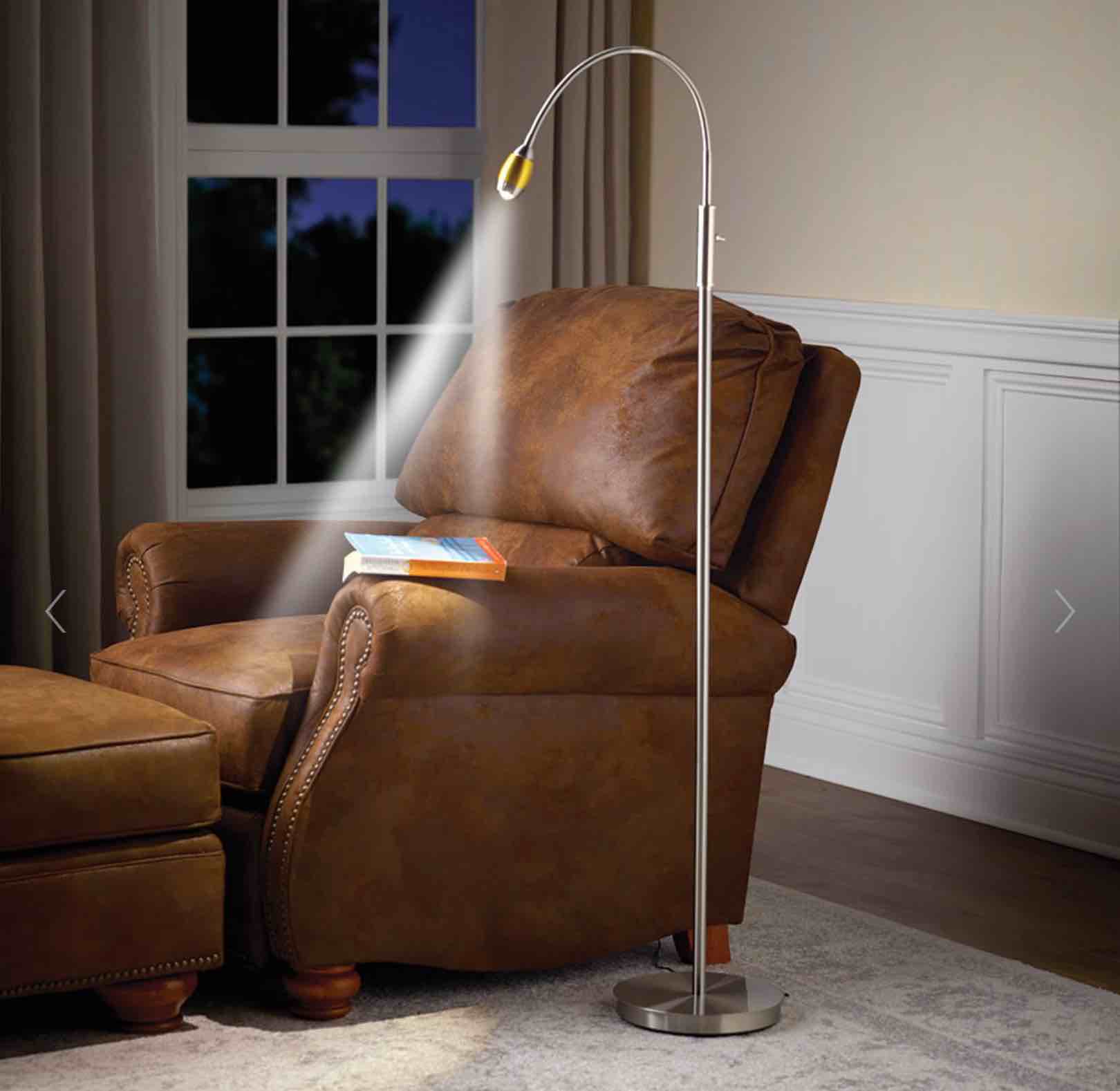 The Brightness Zooming Natural Light Lamp