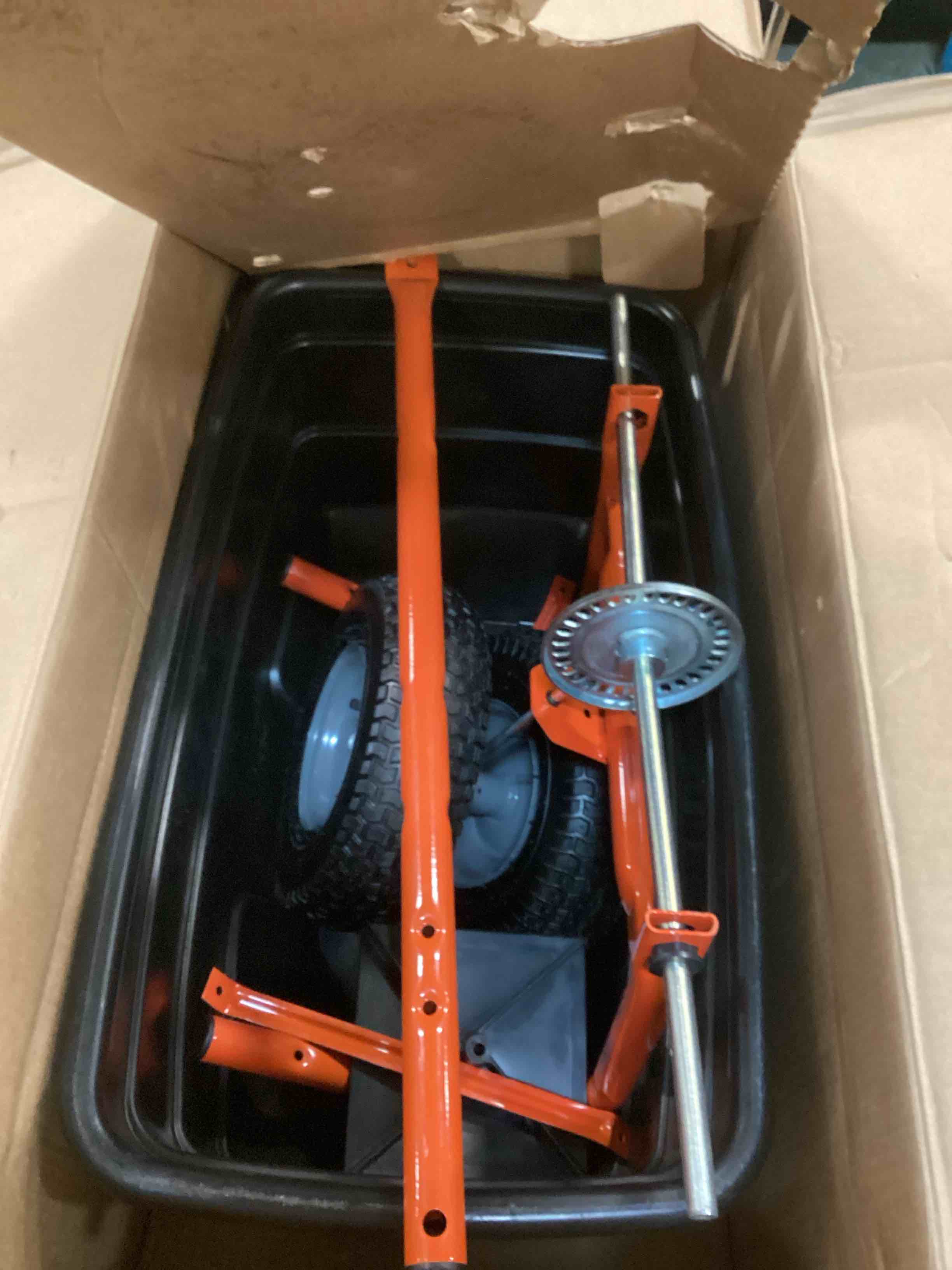 https://s3.amazonaws.com/lotting-images-prod/bidfta/RED6242566_1713975589389.jpeg